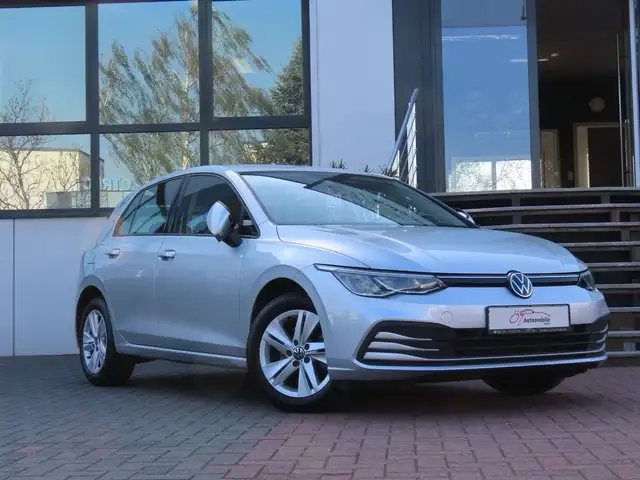 Volkswagen Golf 1.5 eTSI OPF 110kW DSG Life