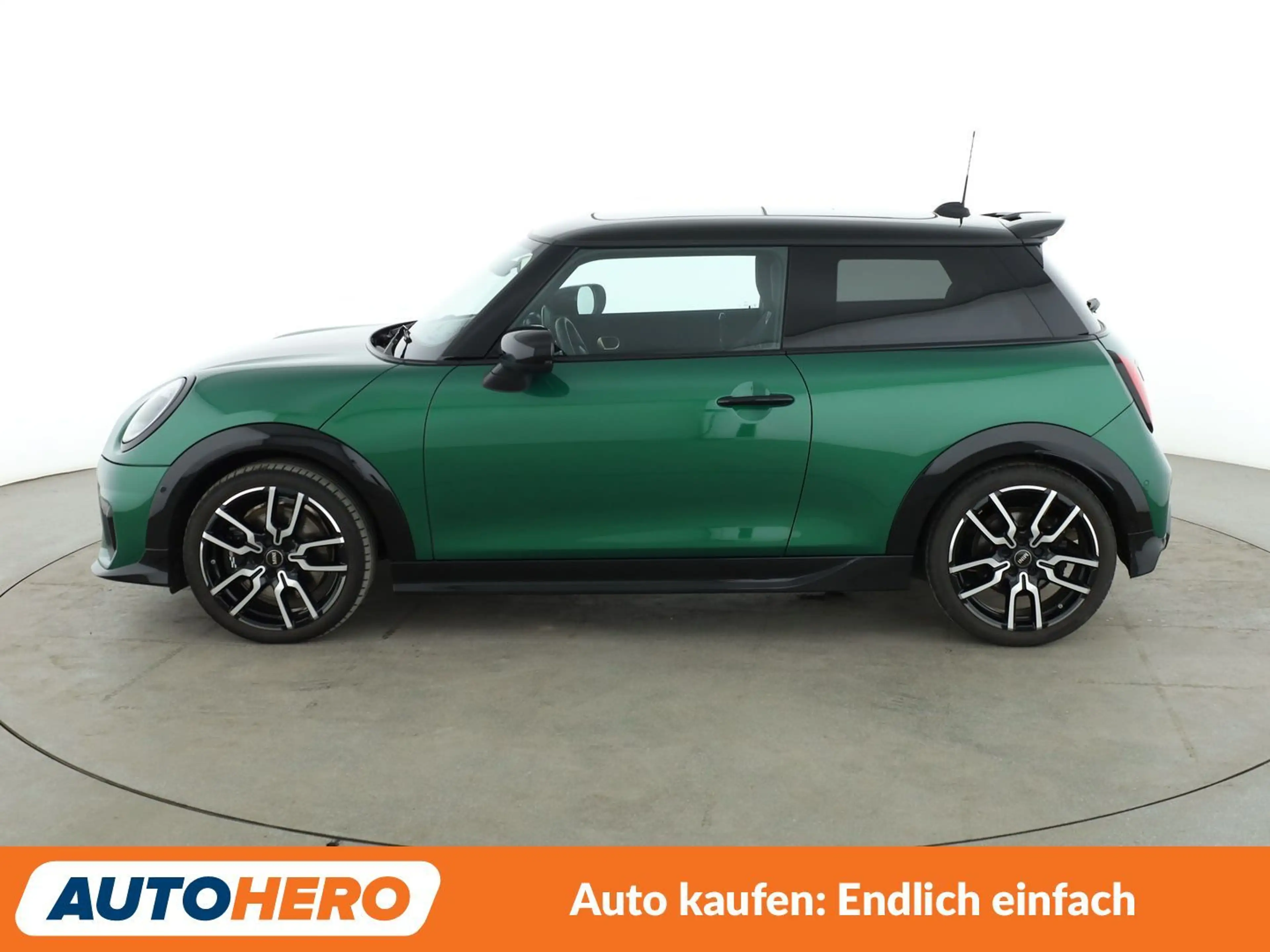 MINI Cooper Coupe Cooper C John Cooper Works Trim Aut.*NAVI*LED*CAM* — photo 3