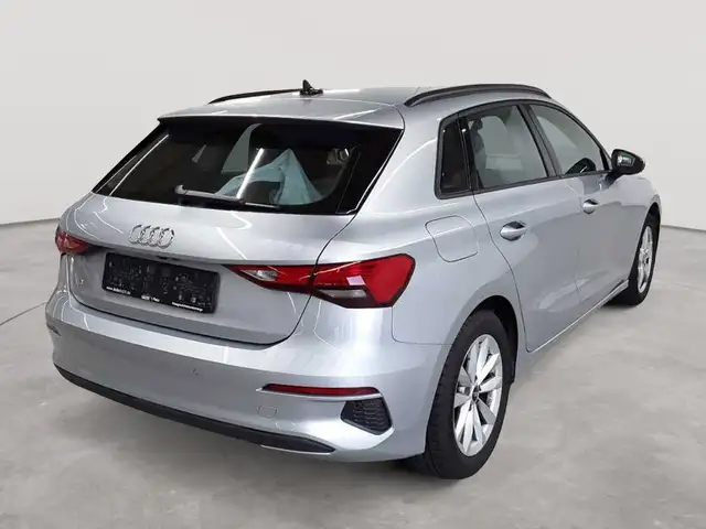 Audi A3 view 4
