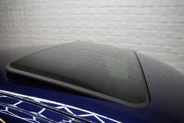 BMW M view 11