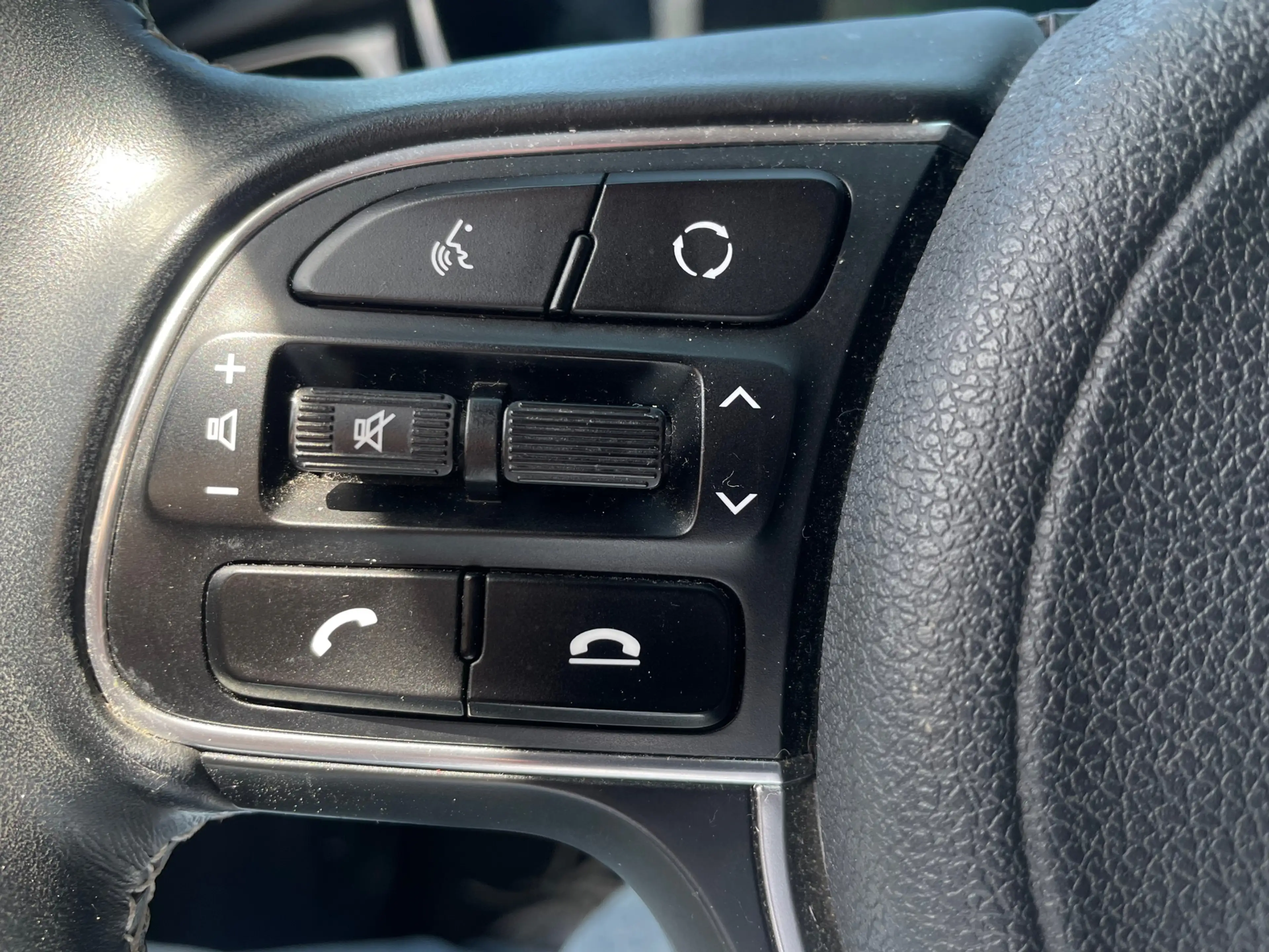 Kia e-Niro ComfortLine 64 kWh SOH100% 1E EIG ORG NL DEALEROND — photo 11