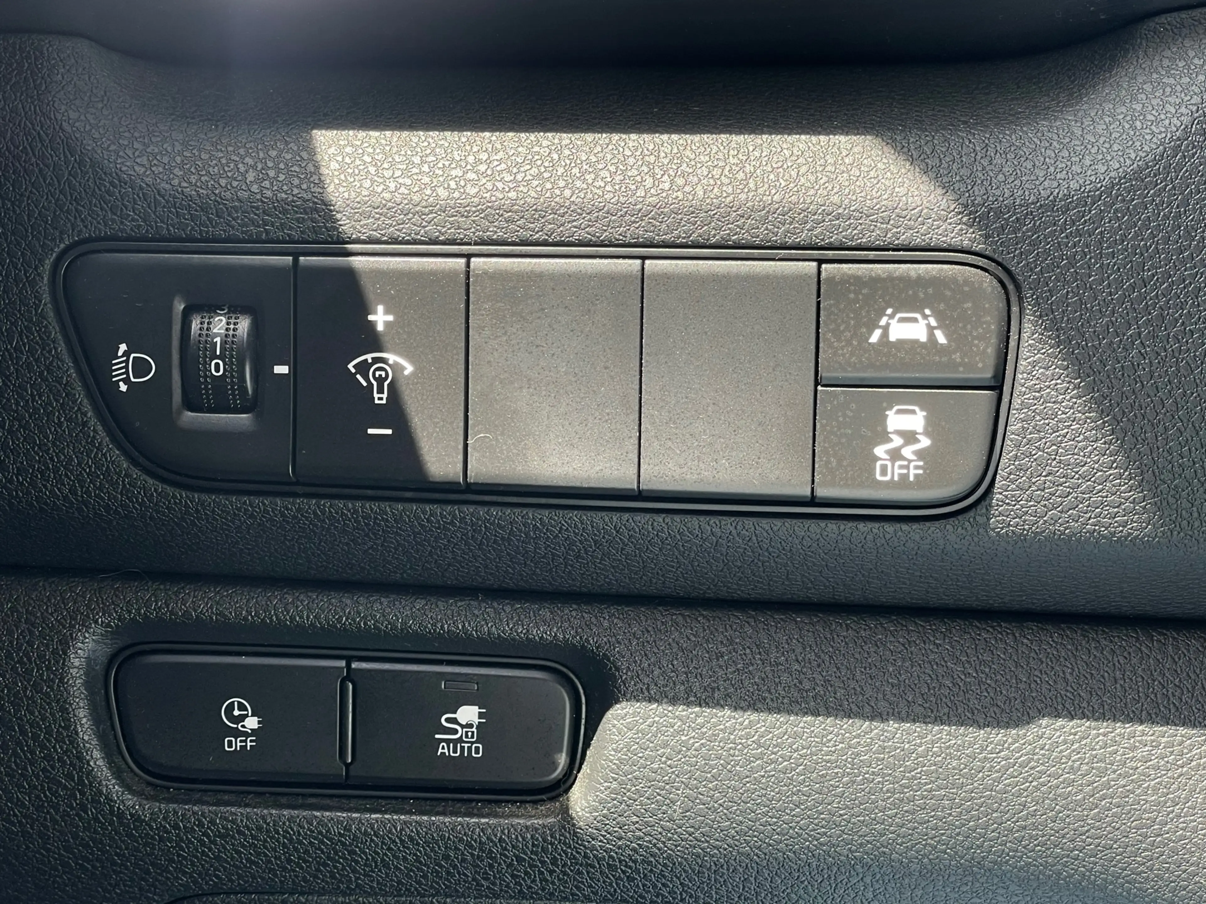 Kia e-Niro ComfortLine 64 kWh SOH100% 1E EIG ORG NL DEALEROND — photo 14