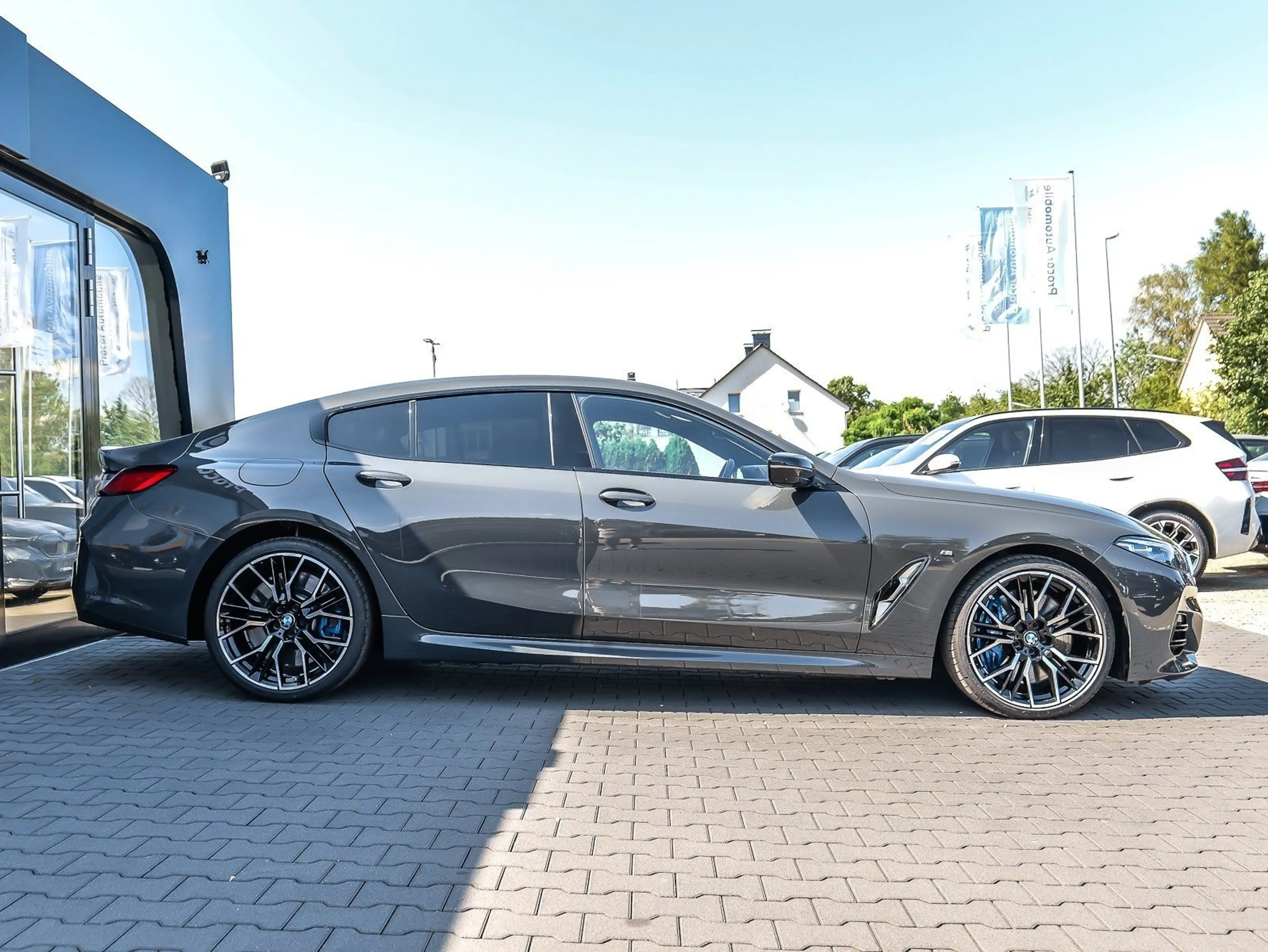 BMW M850 i xDrive Gran Coupé M technik paket HUD ACC 360°KA — photo 10