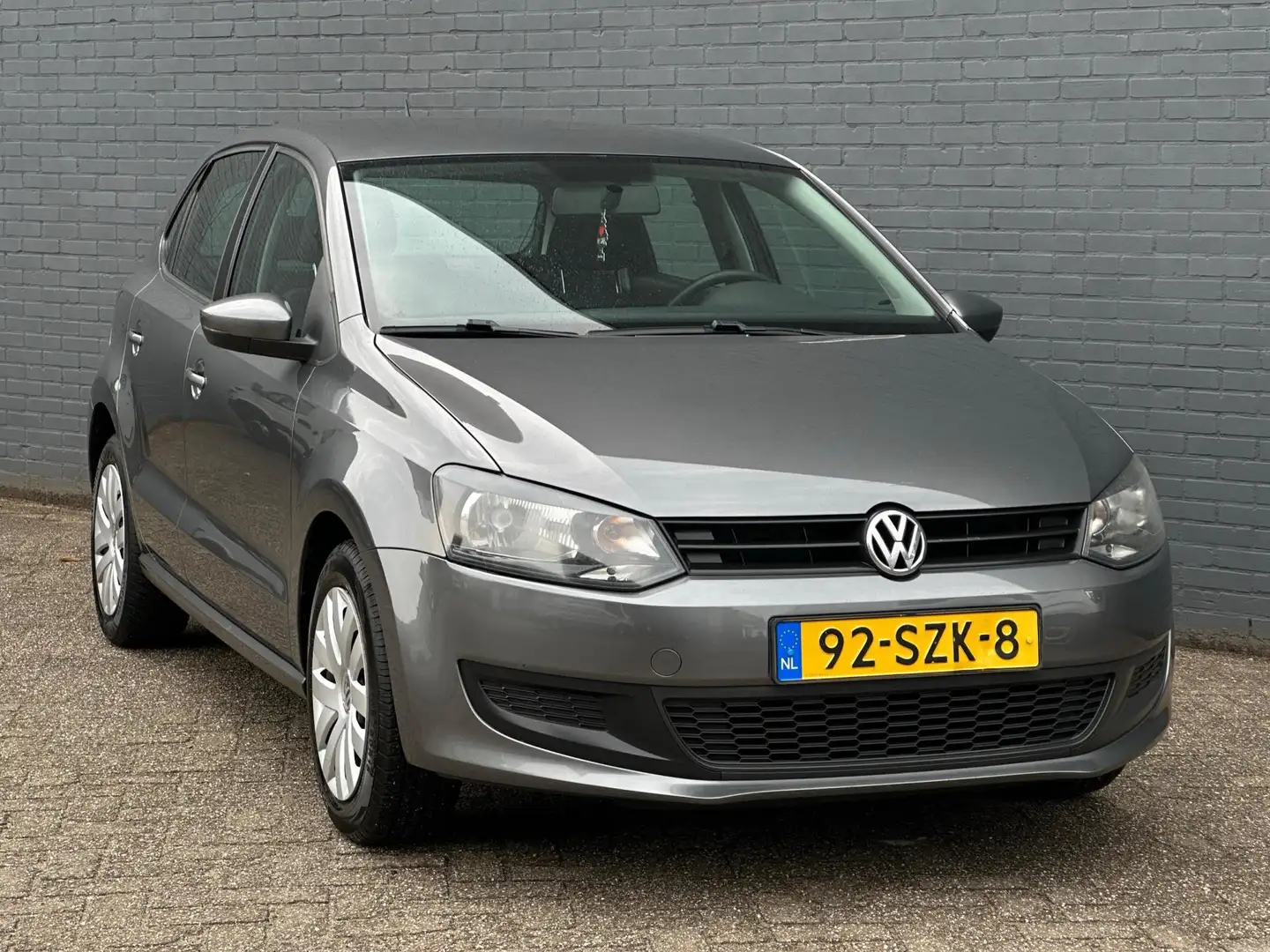 Volkswagen Polo 1.2 Easyline 5-DEURS AIRCO/ISOFIX | KEURIGE AUTO ! Grau - 2