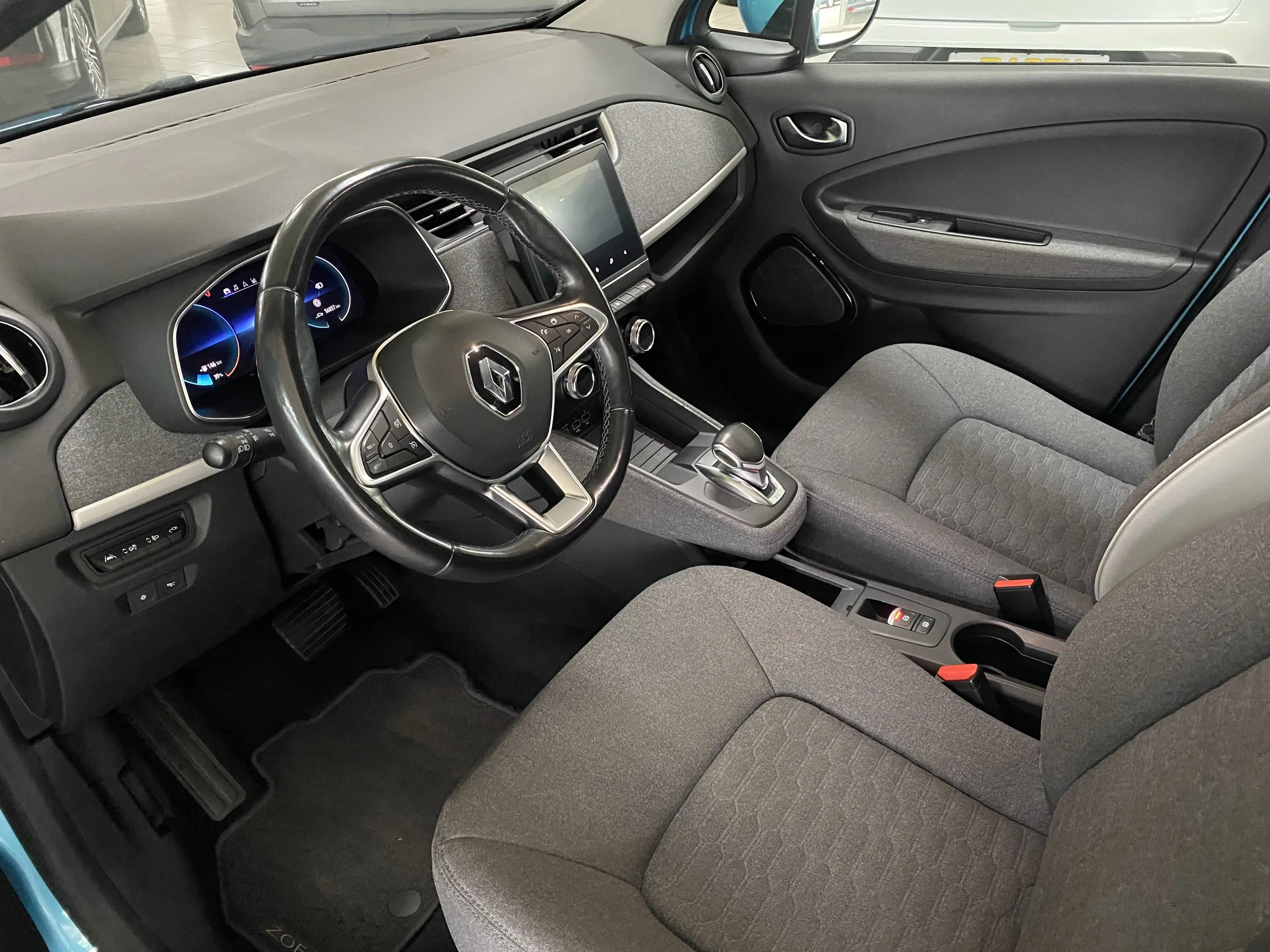 Renault ZOE Experience — photo 11
