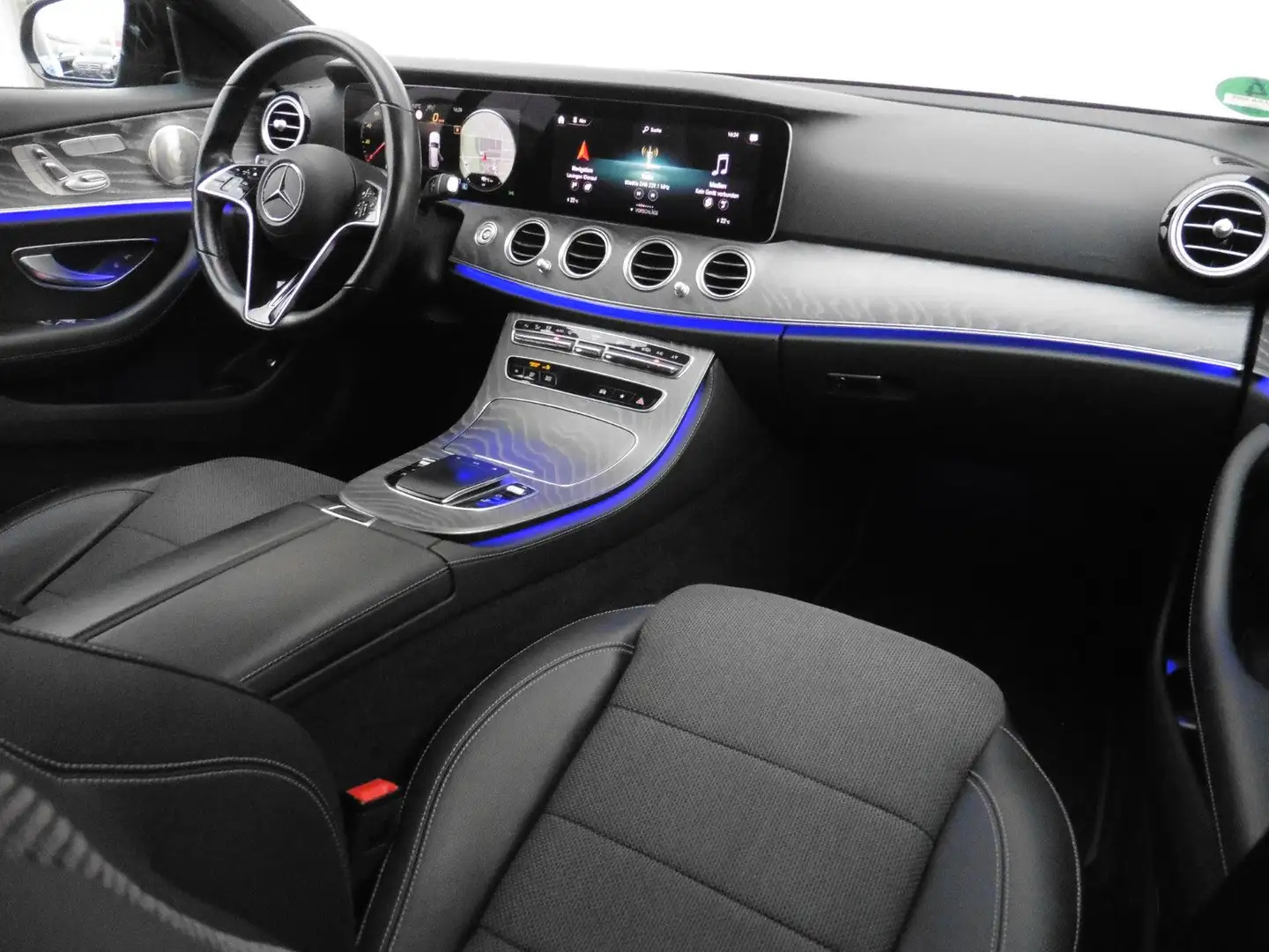 Mercedes-Benz E 300 de T Avantgarde LED Distronic Burmester Grigio - 2