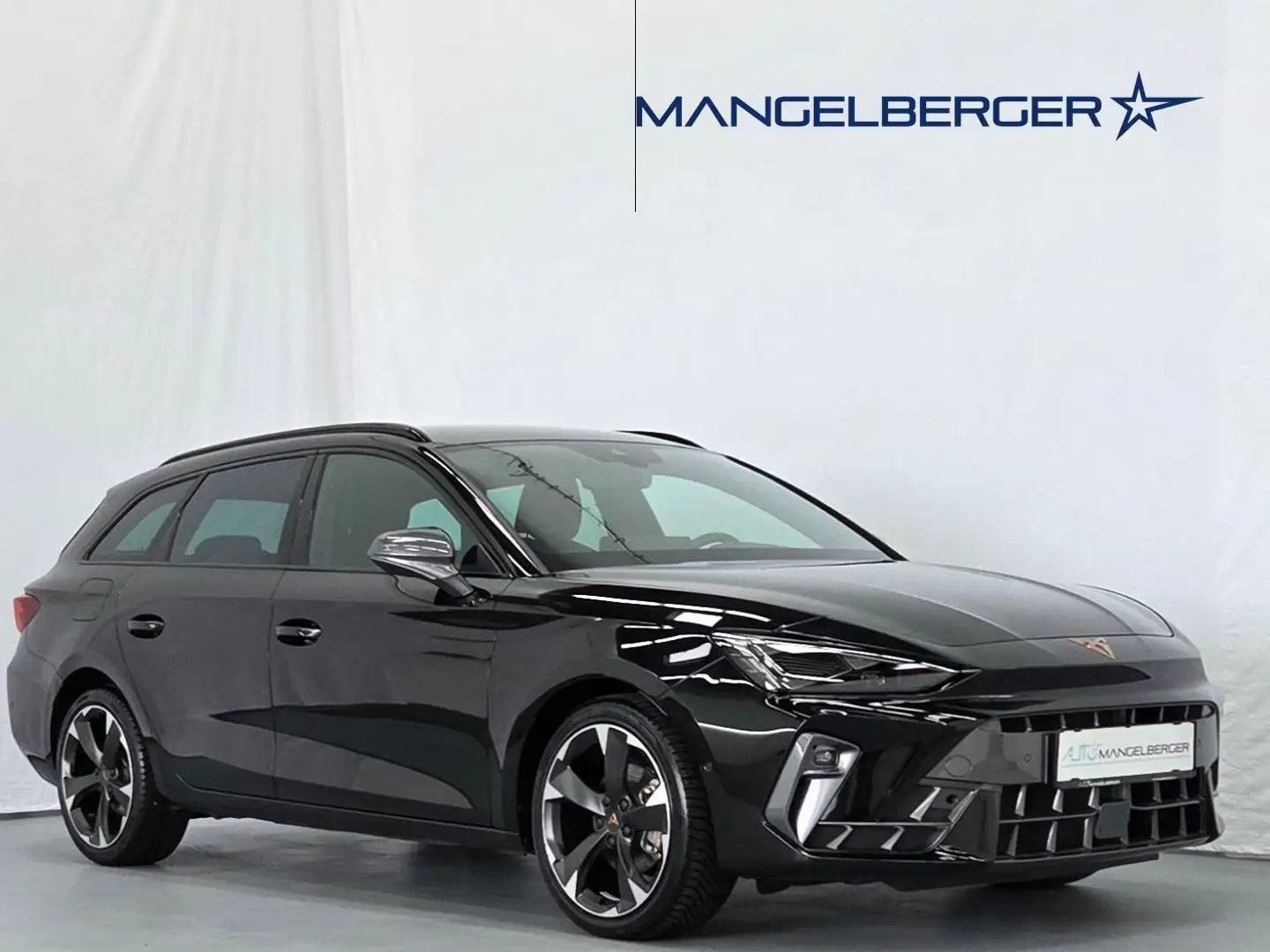 CUPRA Leon 1.5 eTSI Schwarz - 1