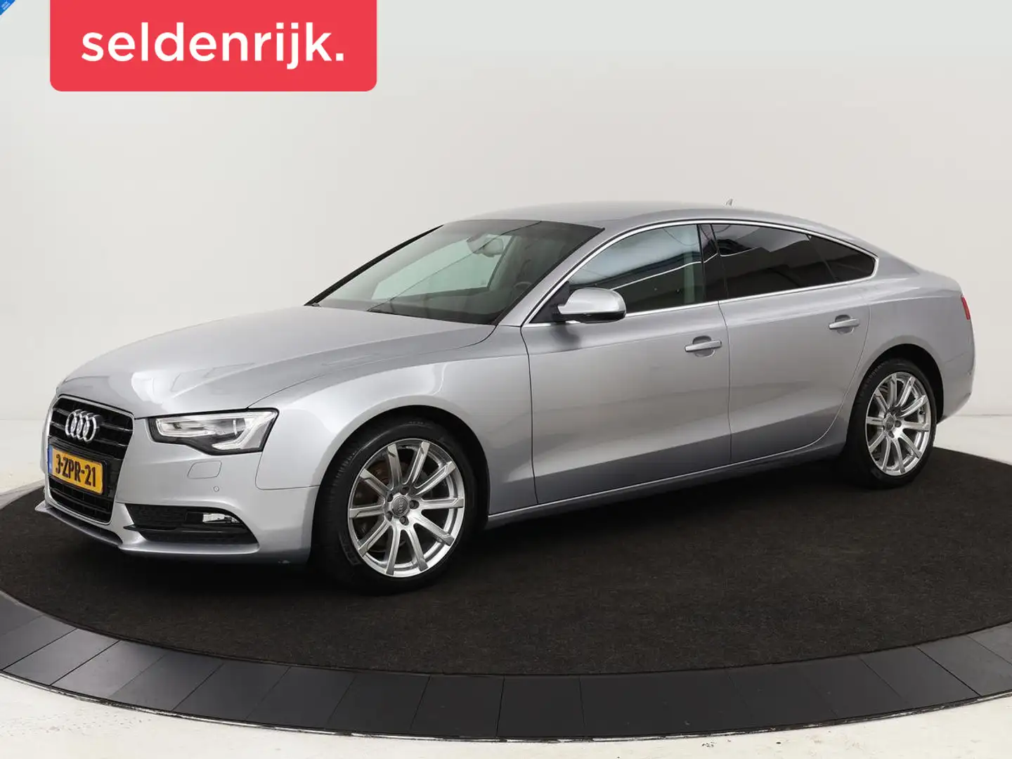 Audi A5 Sportback 1.8 TFSI Business Edition | Leder | PDC Grijs - 1