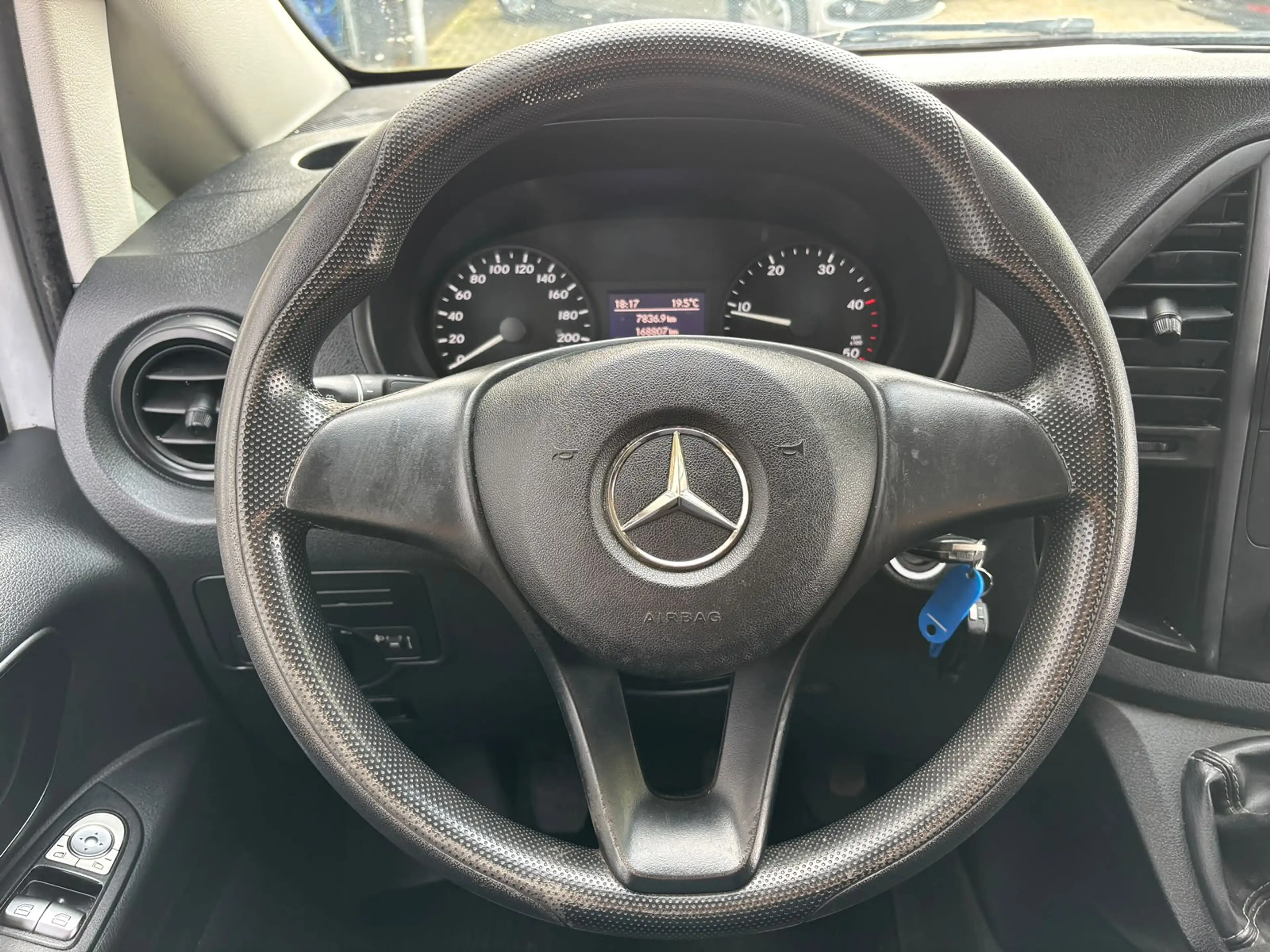Mercedes-Benz Vito 111 CDI Lang | Trekhaak | 3 Zitplaatsen | Bluetoot — photo 10