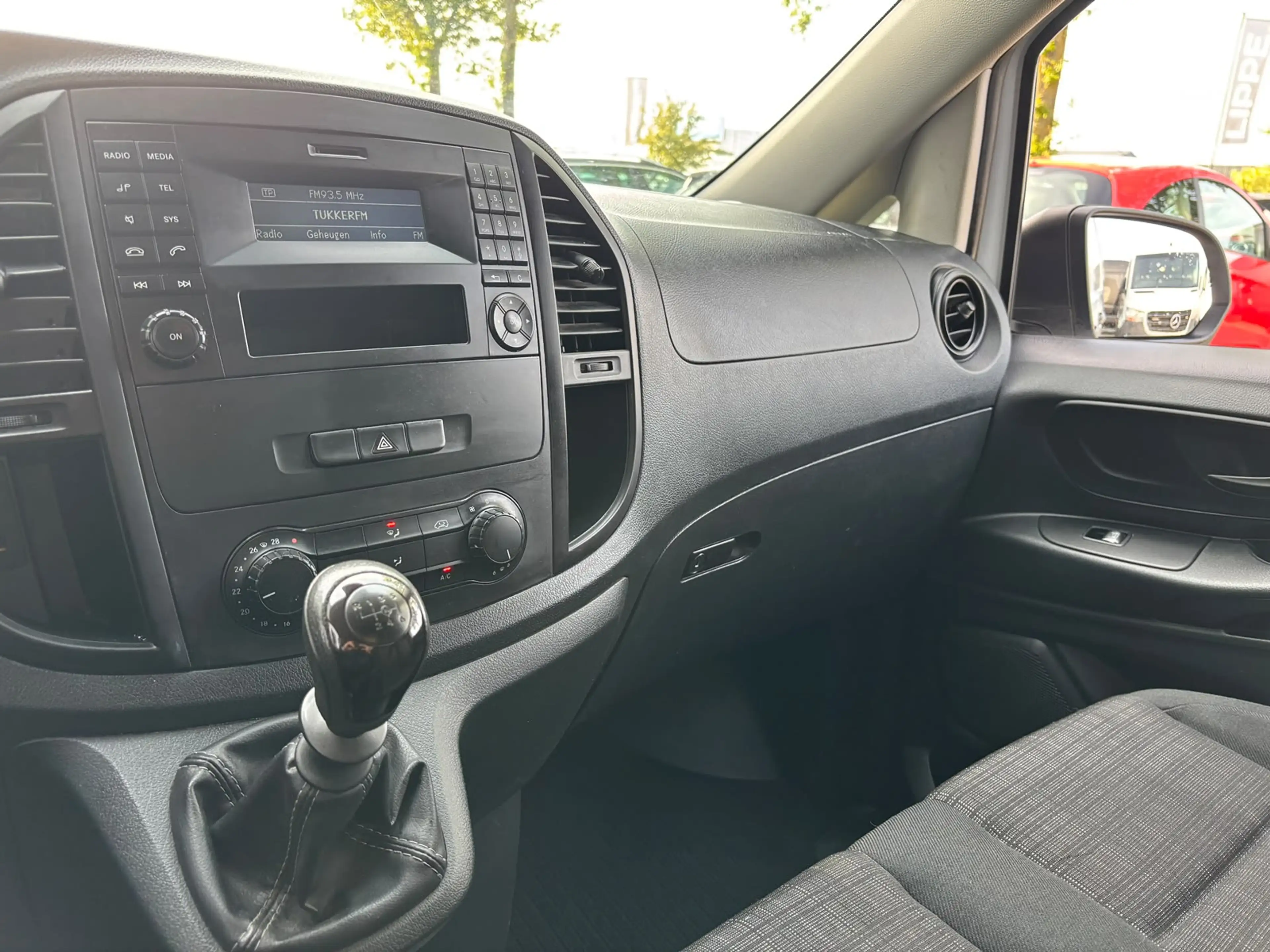 Mercedes-Benz Vito 111 CDI Lang | Trekhaak | 3 Zitplaatsen | Bluetoot — photo 14