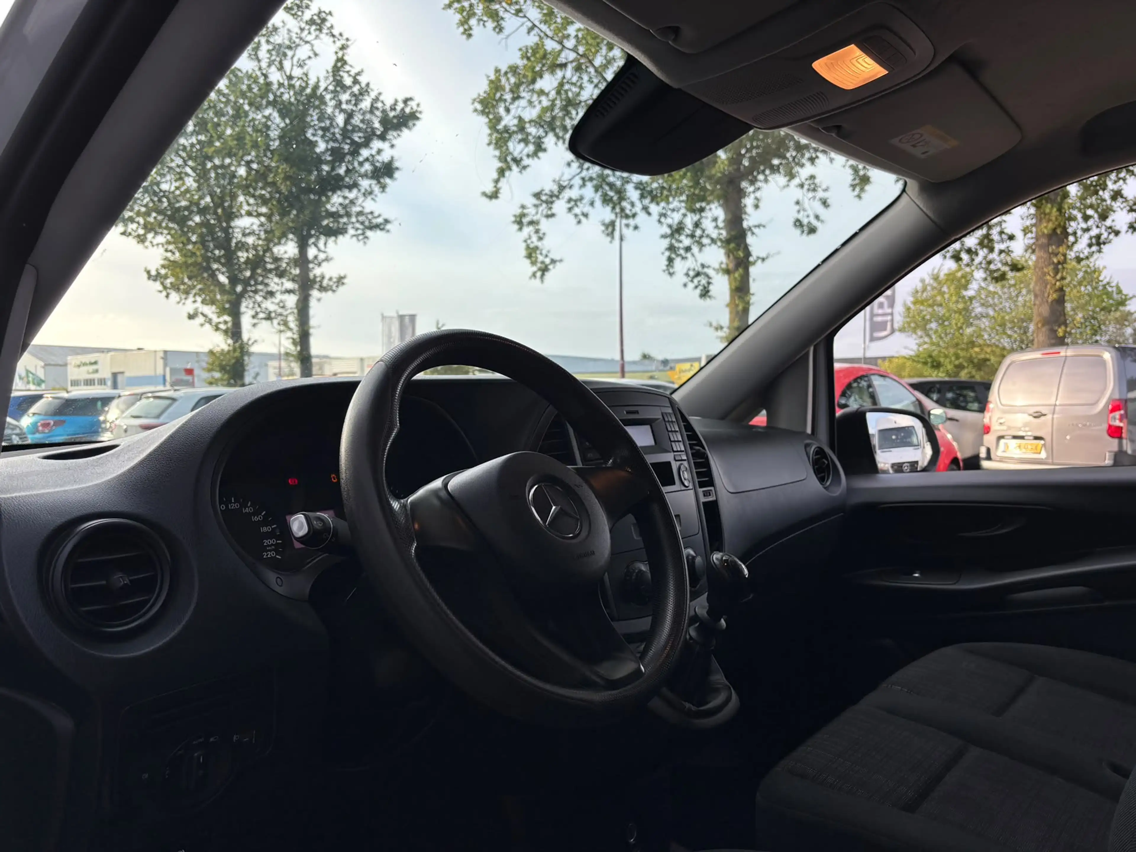 Mercedes-Benz Vito 111 CDI Lang | Trekhaak | 3 Zitplaatsen | Bluetoot — photo 15