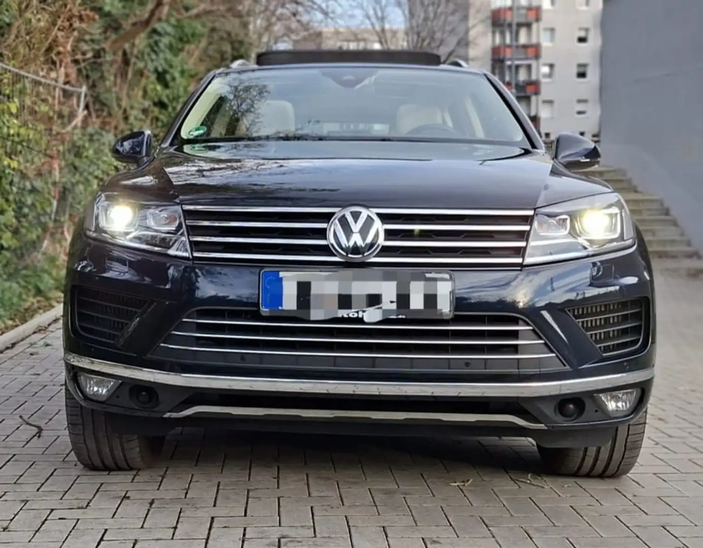 Volkswagen Touareg 3.0 V6 TDI SCR Blue Executive 4MOTION Blau - 2