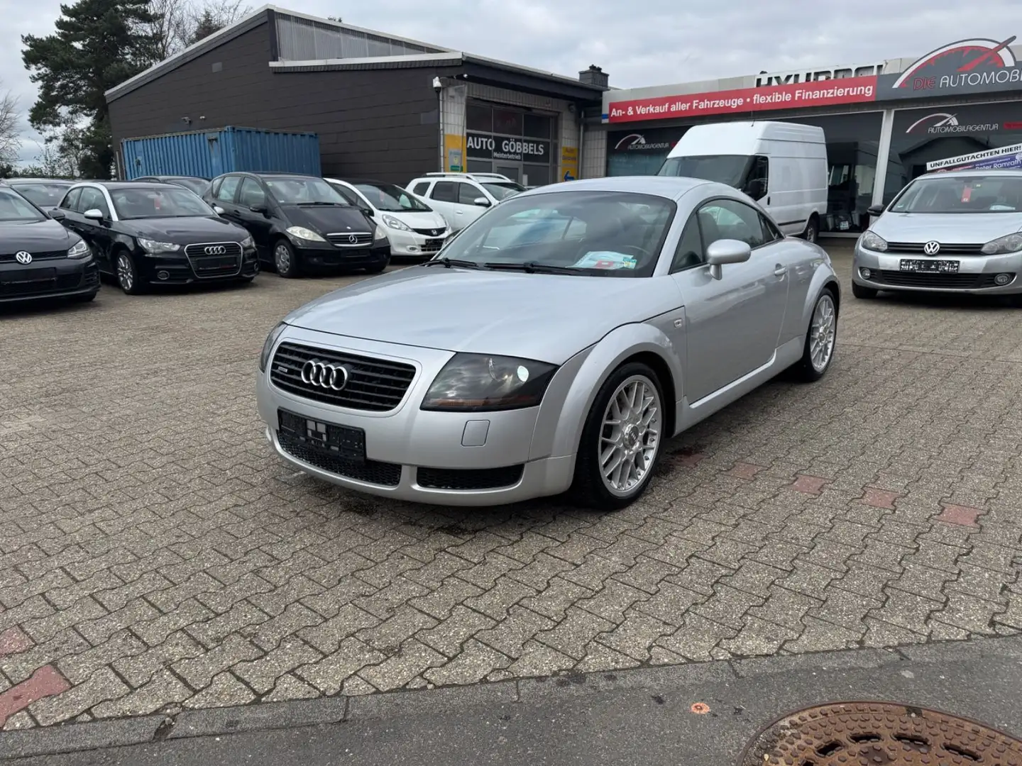 Audi TT 1.8 T quattro LEDER XENON BOSE NAVI VOLL ABT Ezüst - 1