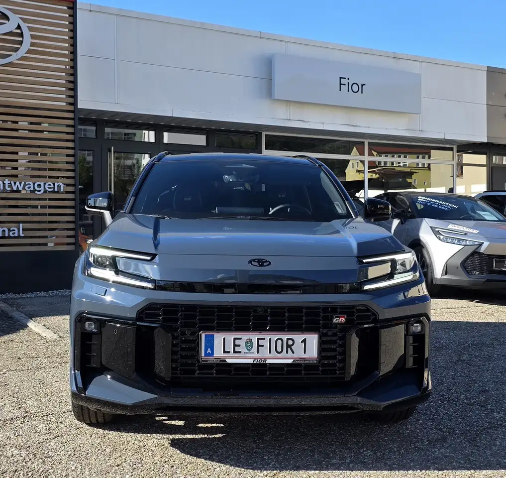 Toyota RAV4 2026