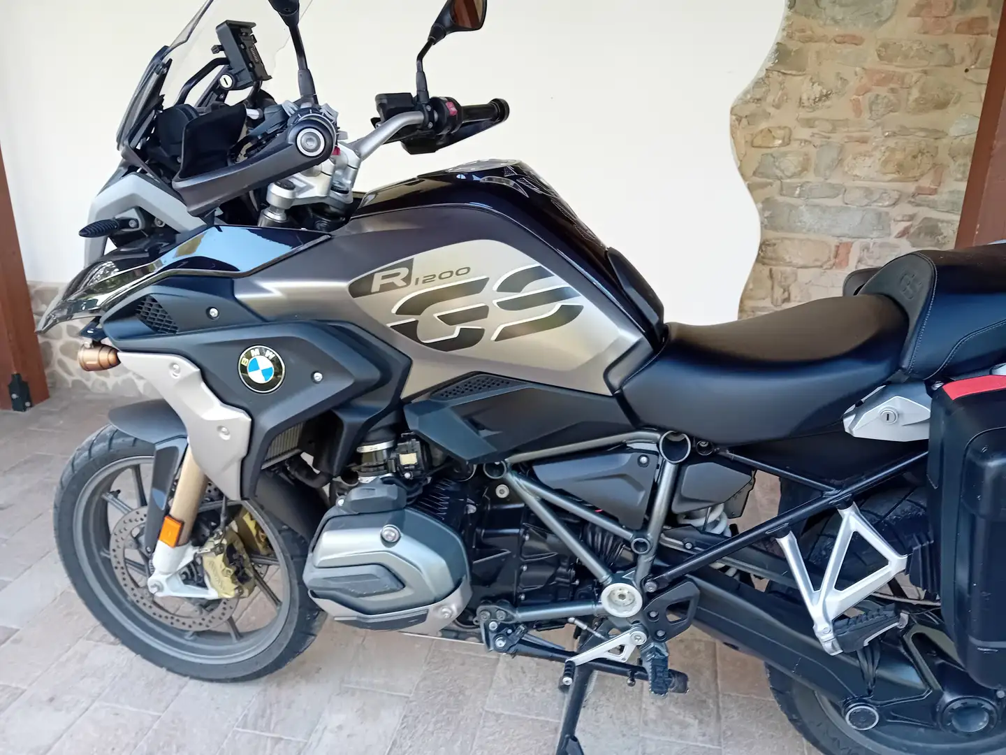 BMW R 1200 GS Abs siva - 1