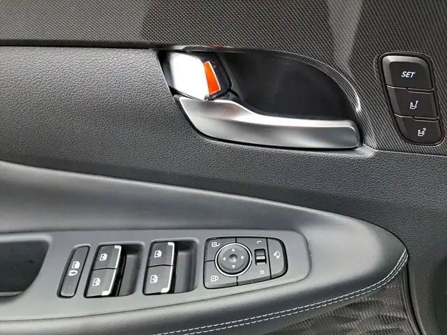 Hyundai Santa Fe view 11