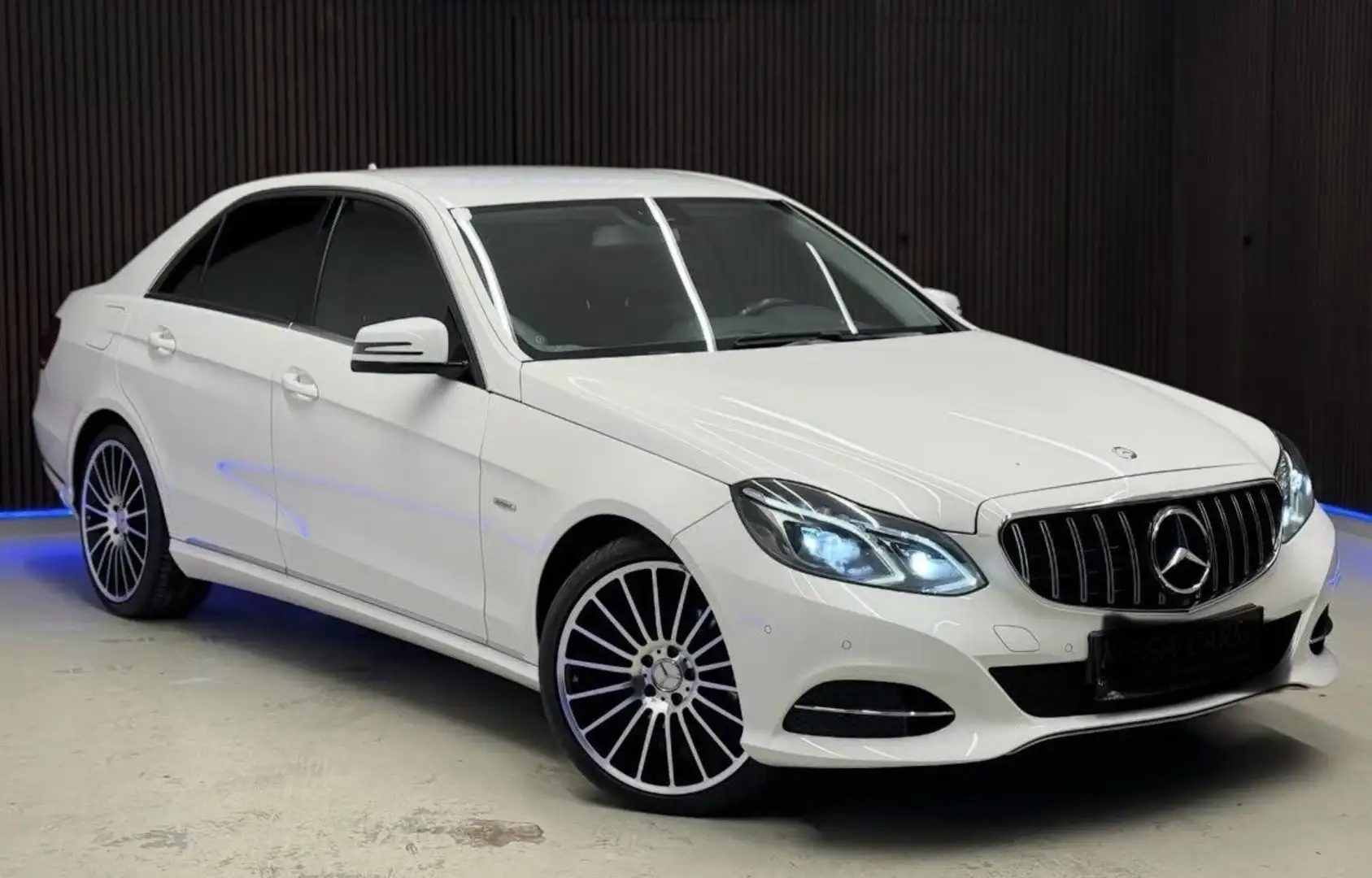 Mercedes-Benz E 220 BlueTEC Avantgarde A-Edition Aut. - 2
