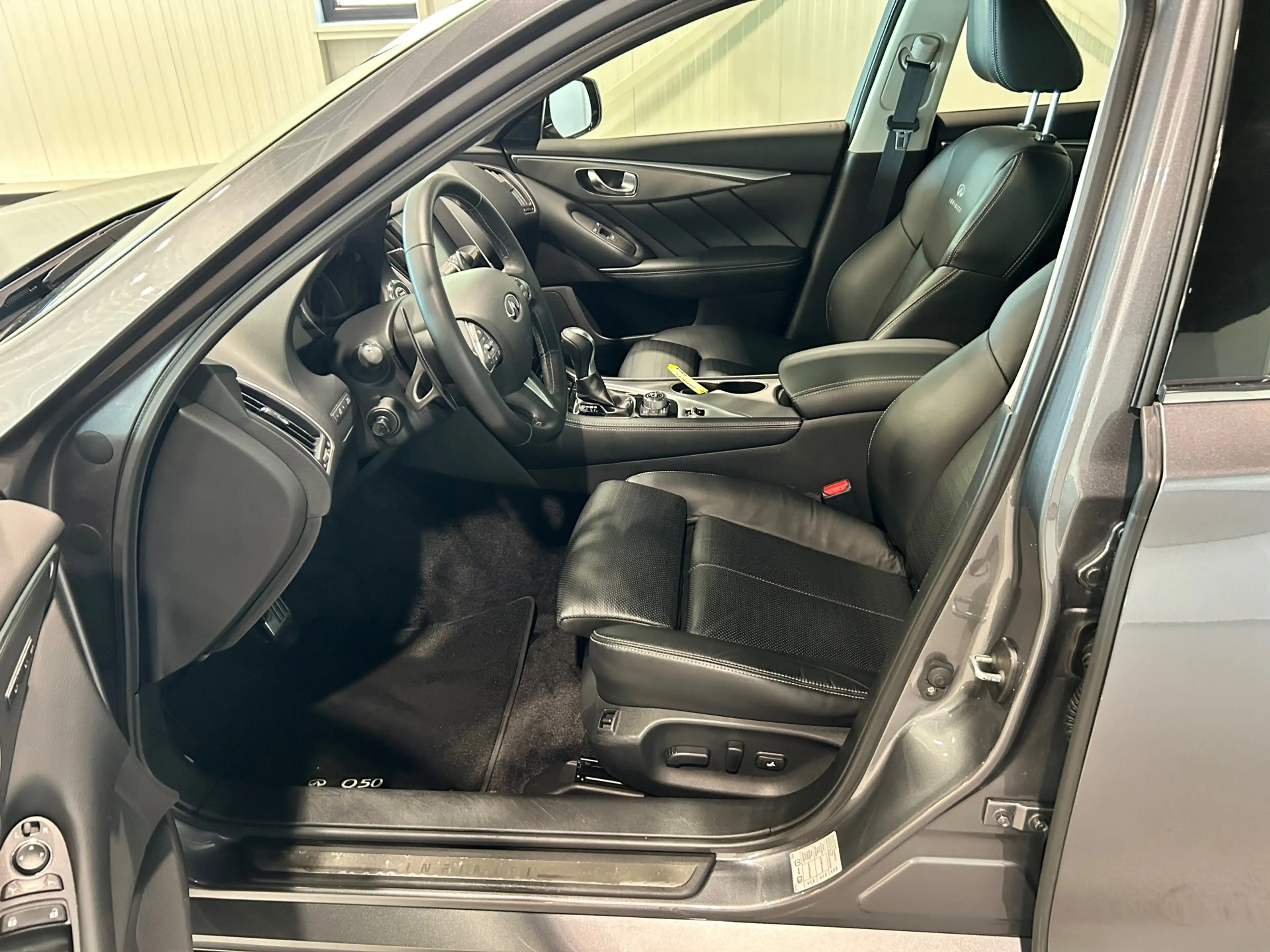 Infiniti Q50 3.5 S Hybrid Sport Tech AWD | 1e Eigenaar | Dealer — photo 4