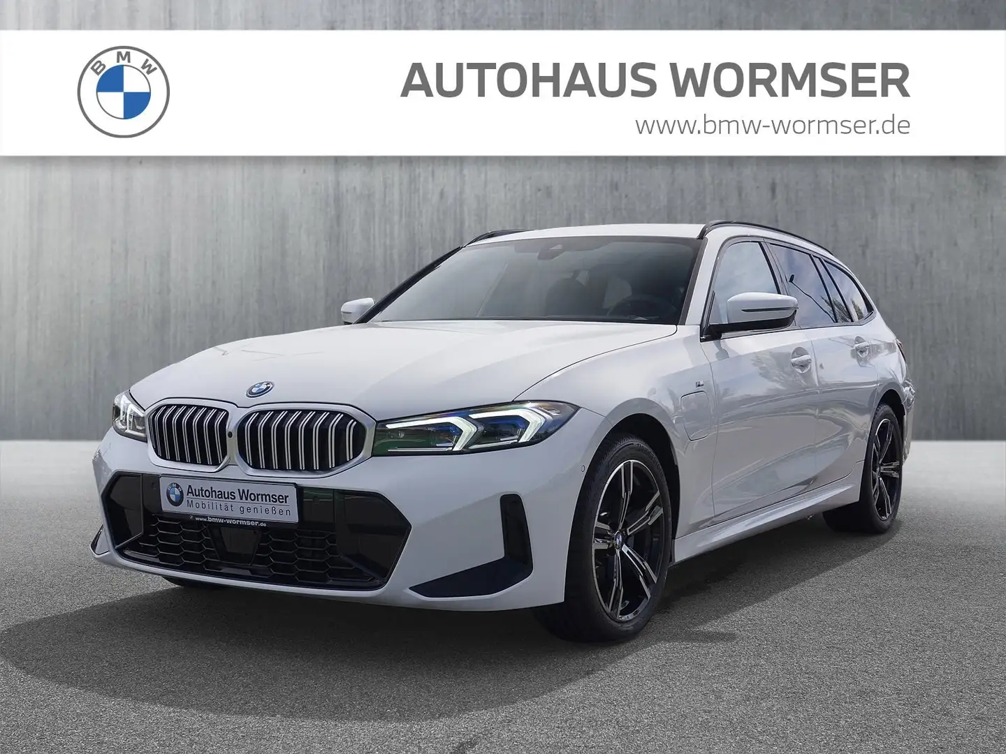 BMW 330 e xDrive Touring; AHK; Comfort Pkt.; Ambientes Lic Weiß - 1