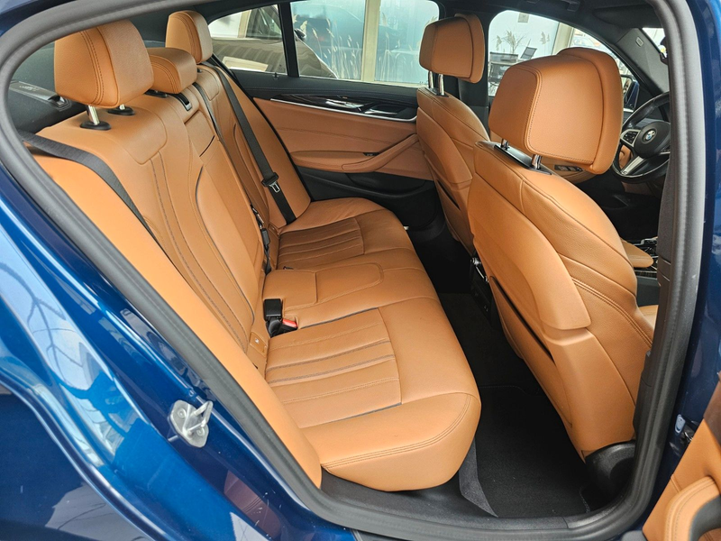 BMW 530 d Luxury Line, 1Hand, Laserlicht, Headup,Voll — photo 13