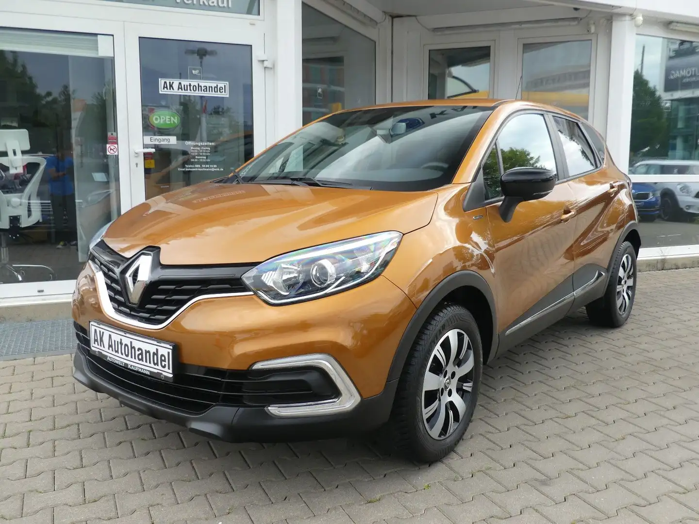 Renault Captur Limited PDC ECO Klimaautomatik  Shz Oranje - 1