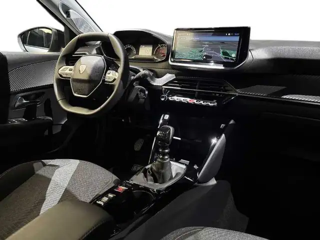 Peugeot 208 view 15