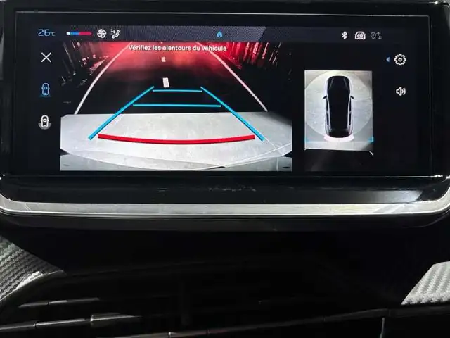 Peugeot 208 view 12
