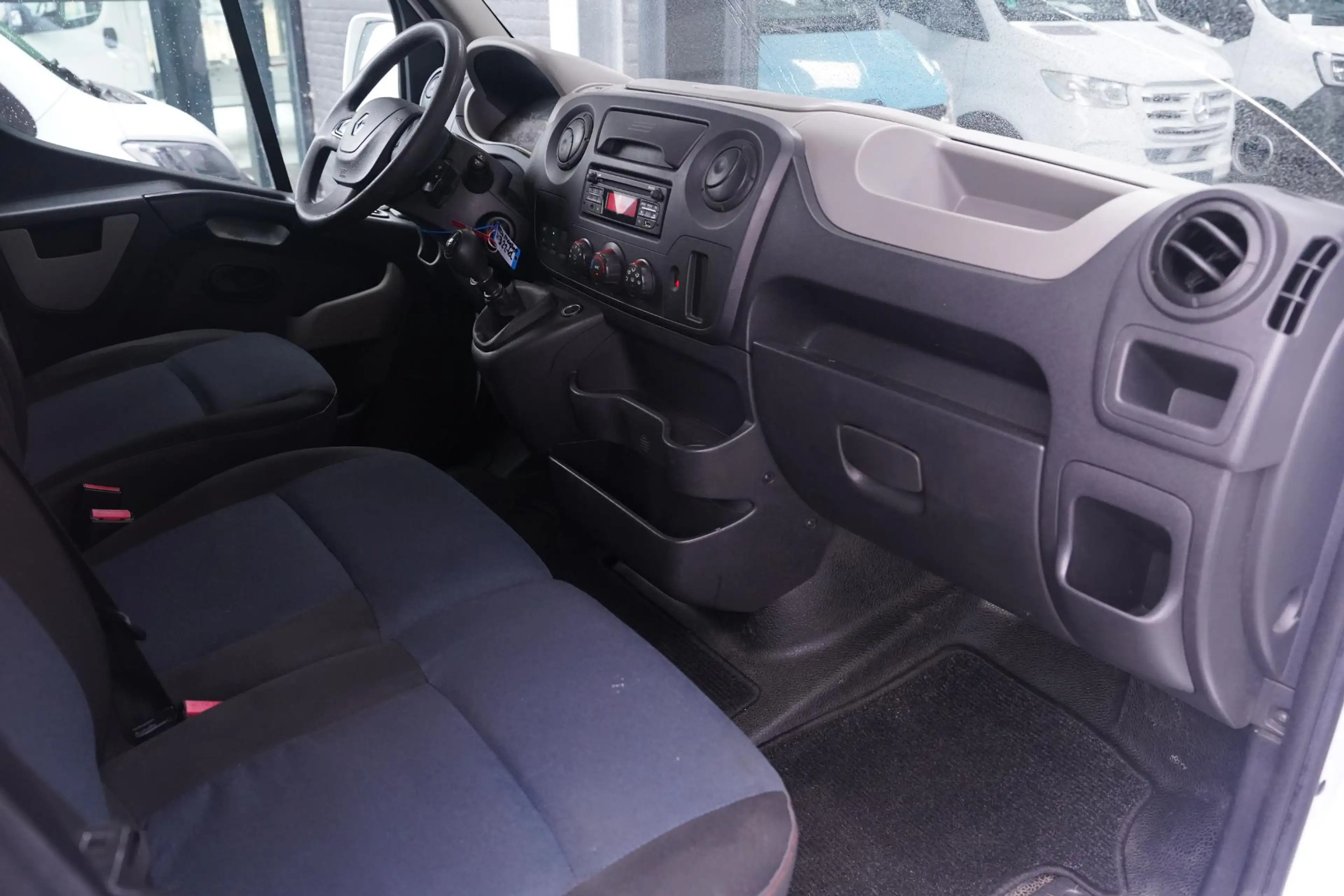 Renault Master 2.3 dCi 130 pk L3H2 Euro 6 Airco, Cruise Control L — photo 22