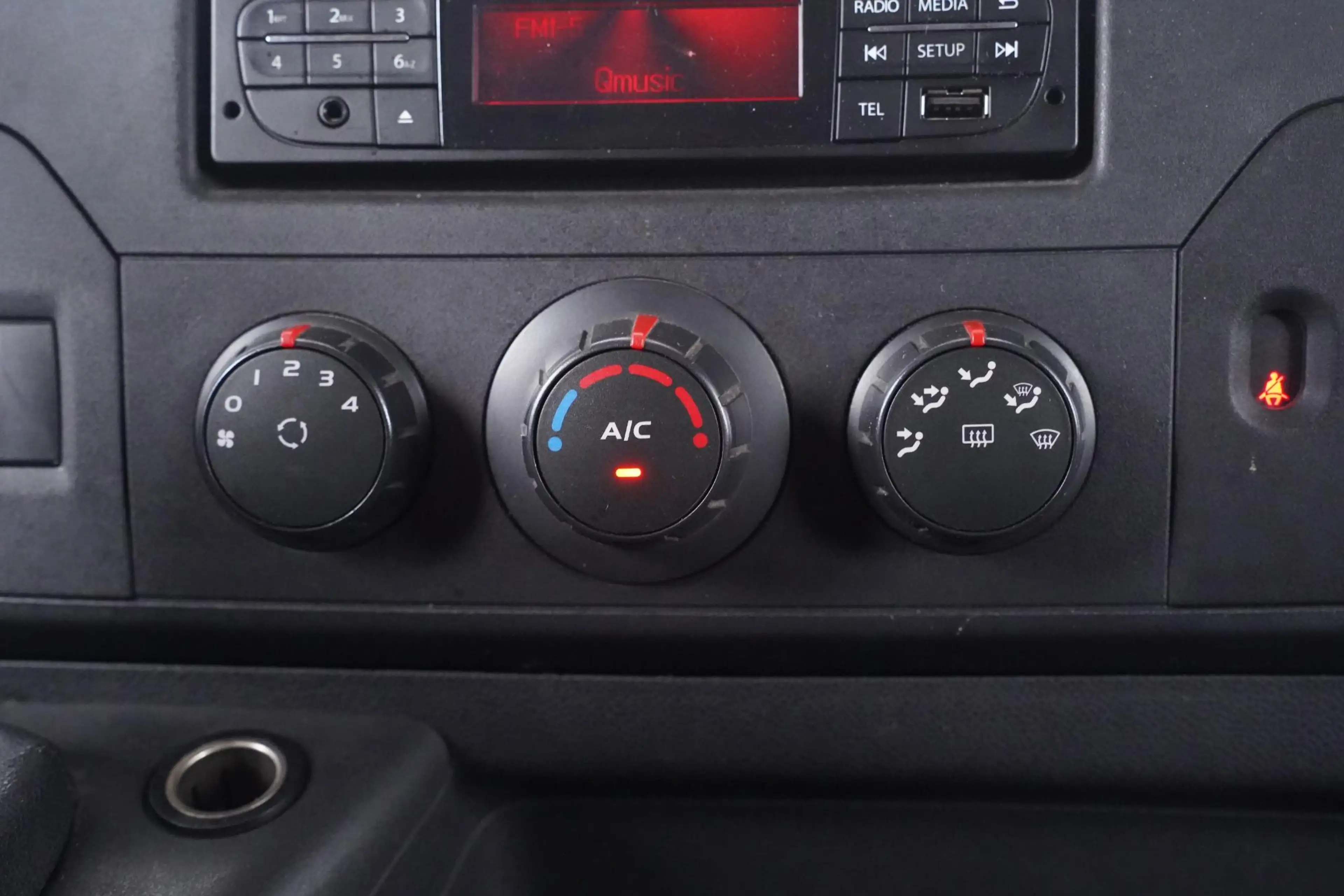 Renault Master 2.3 dCi 130 pk L3H2 Euro 6 Airco, Cruise Control L — photo 25