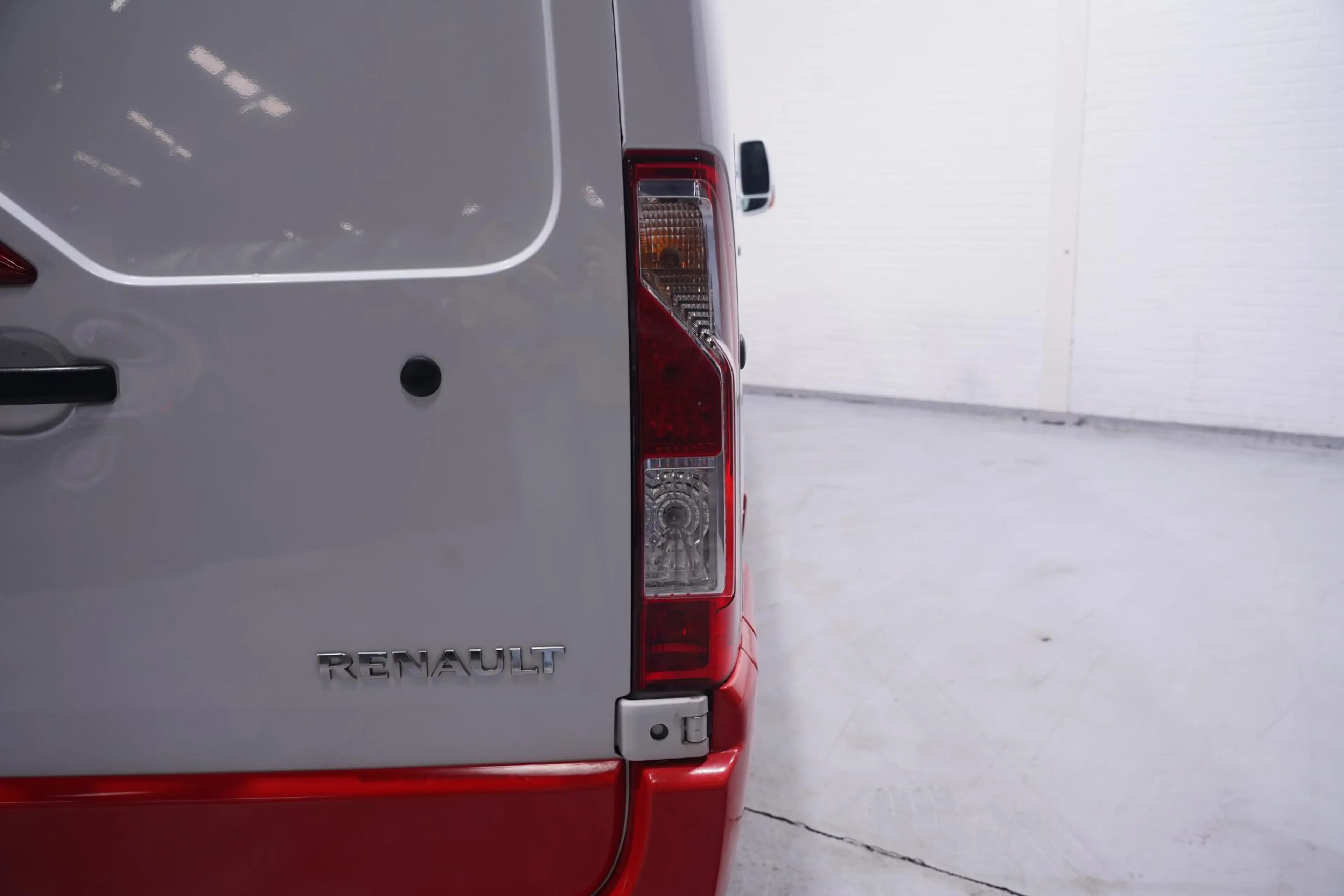 Renault Master 2.3 dCi 130 pk L3H2 Euro 6 Airco, Cruise Control L — photo 11
