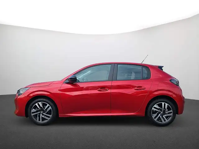 Peugeot 208 view 5