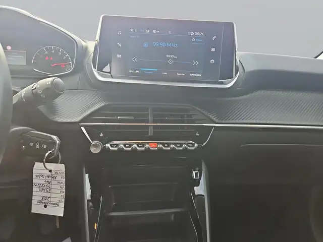Peugeot 208 view 14