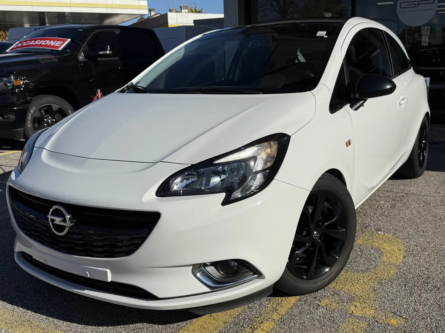 Opel Corsa 1.4 90cv Balck&White NEOPATENTATI Bianco - 1