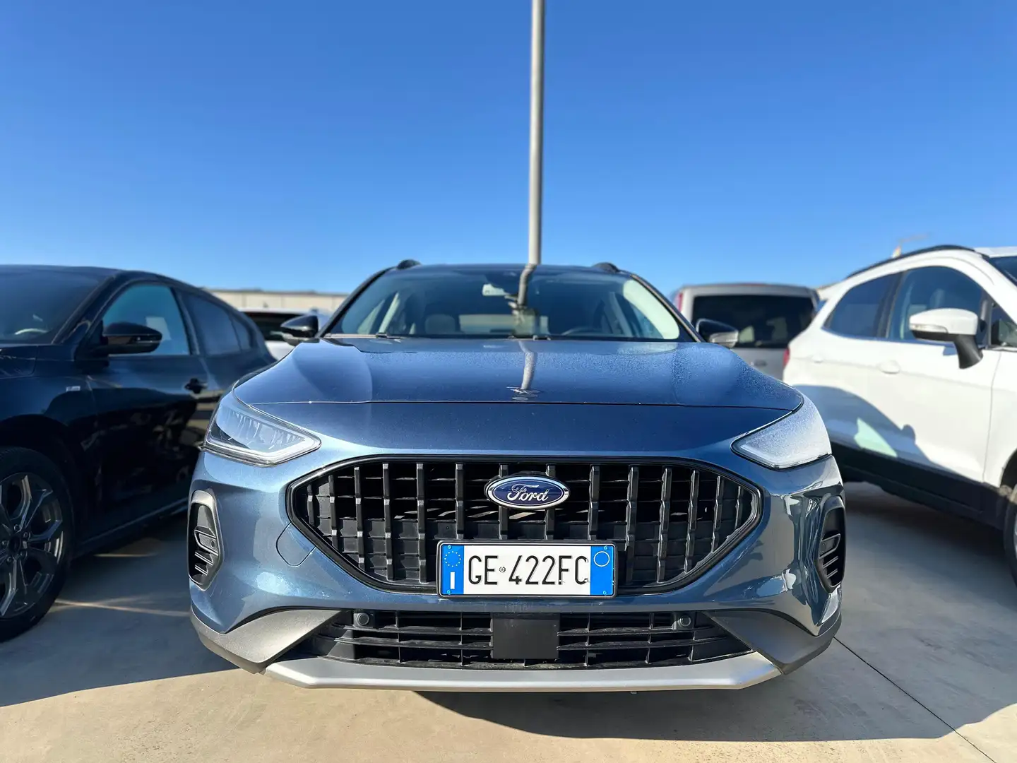 Ford Focus Focus Active 1.0 ecoboost h Design 125cv Blau - 2