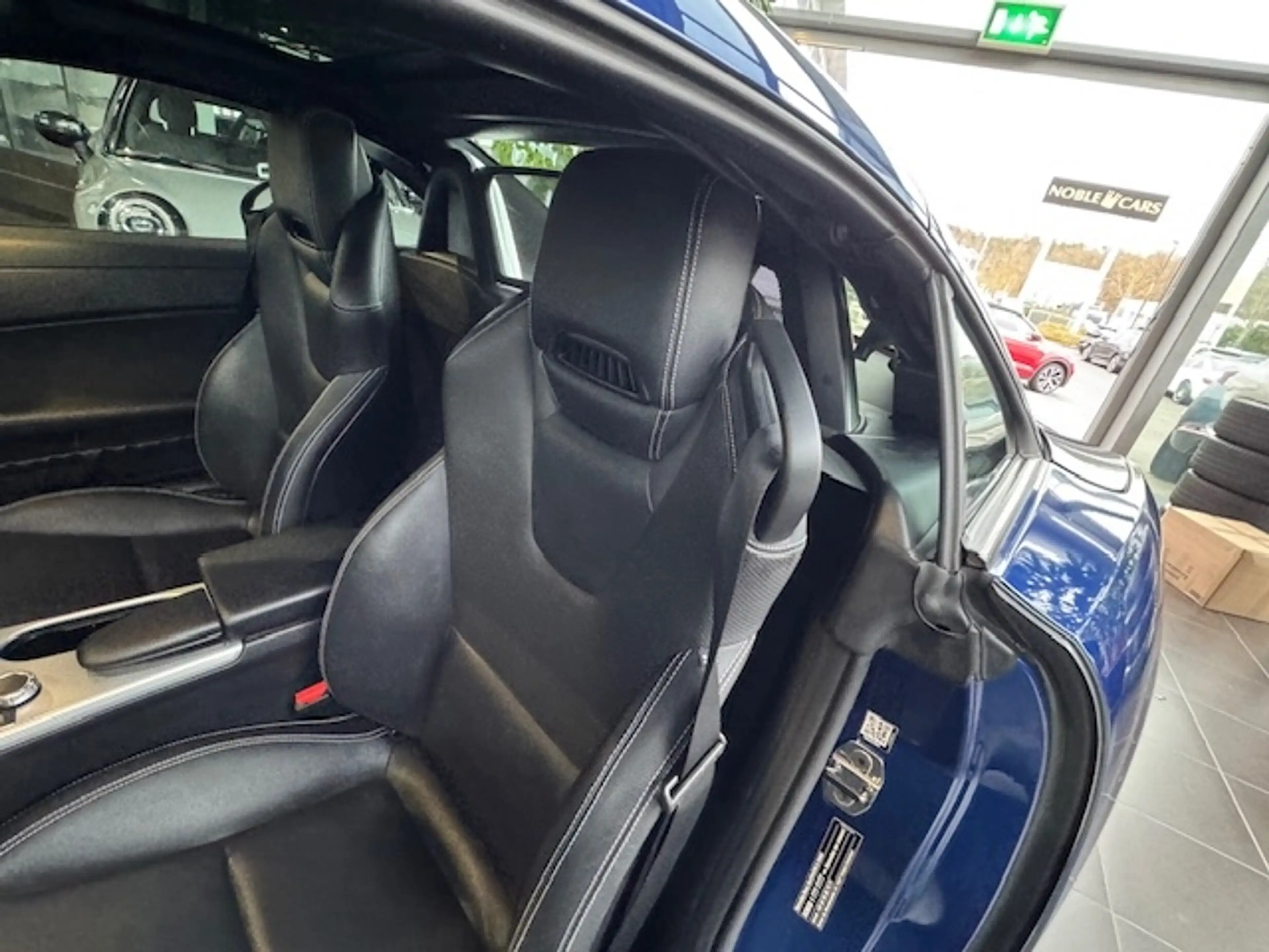 Mercedes-Benz SLC 200 9G-Tronic AirScarf KLIMA LED NAVI ALU — photo 12
