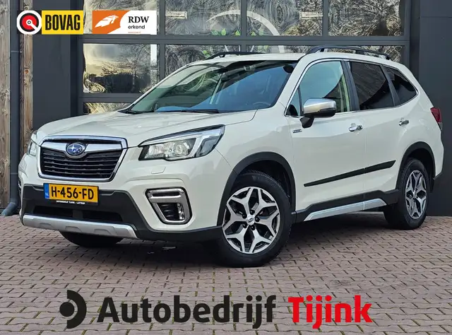 Subaru Forester 2.0i e-BOXER Luxury | Automaat | Trekhaak | Elek.