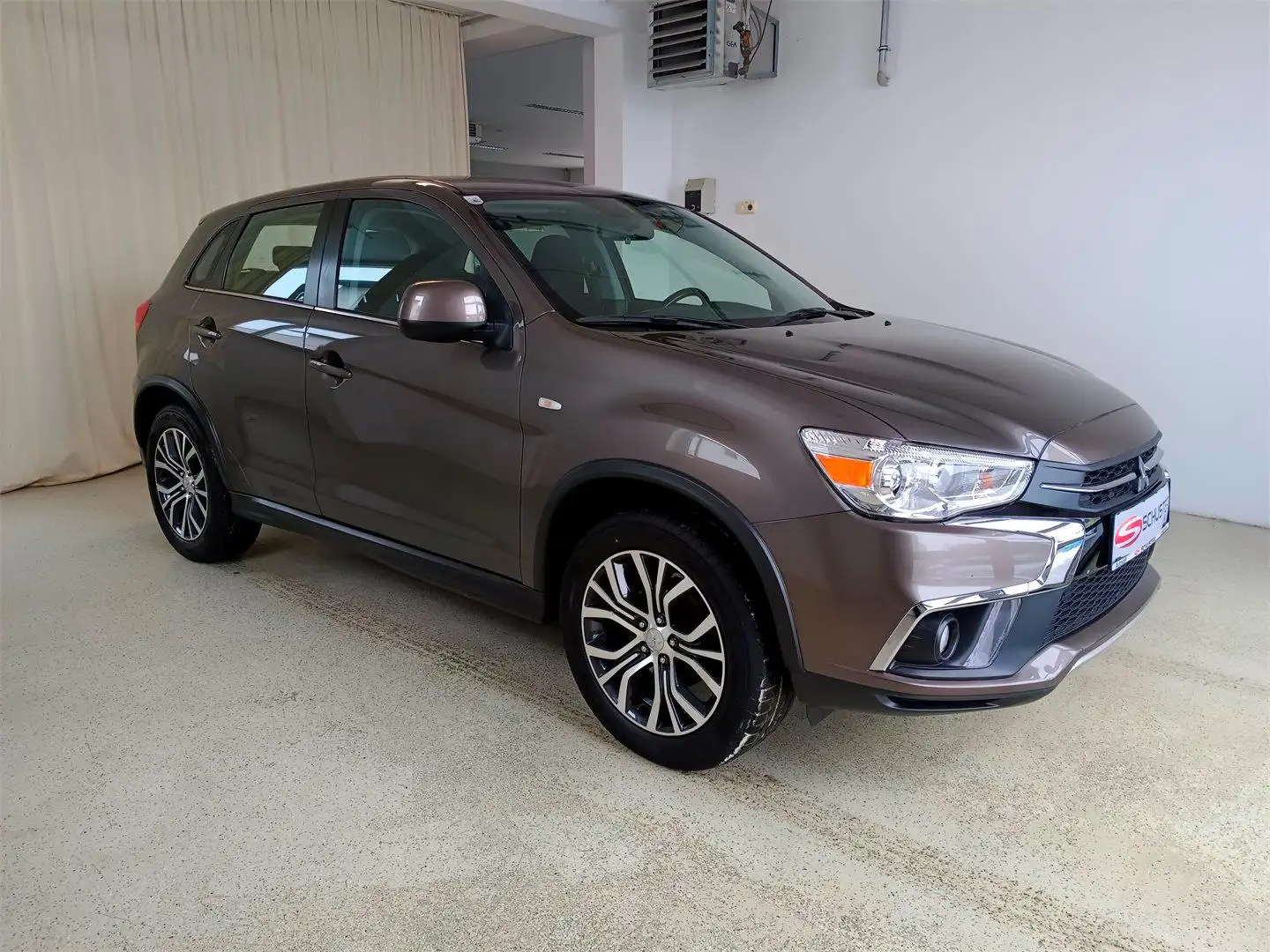 Mitsubishi ASX 1,6 MIVEC 2WD Brun - 1