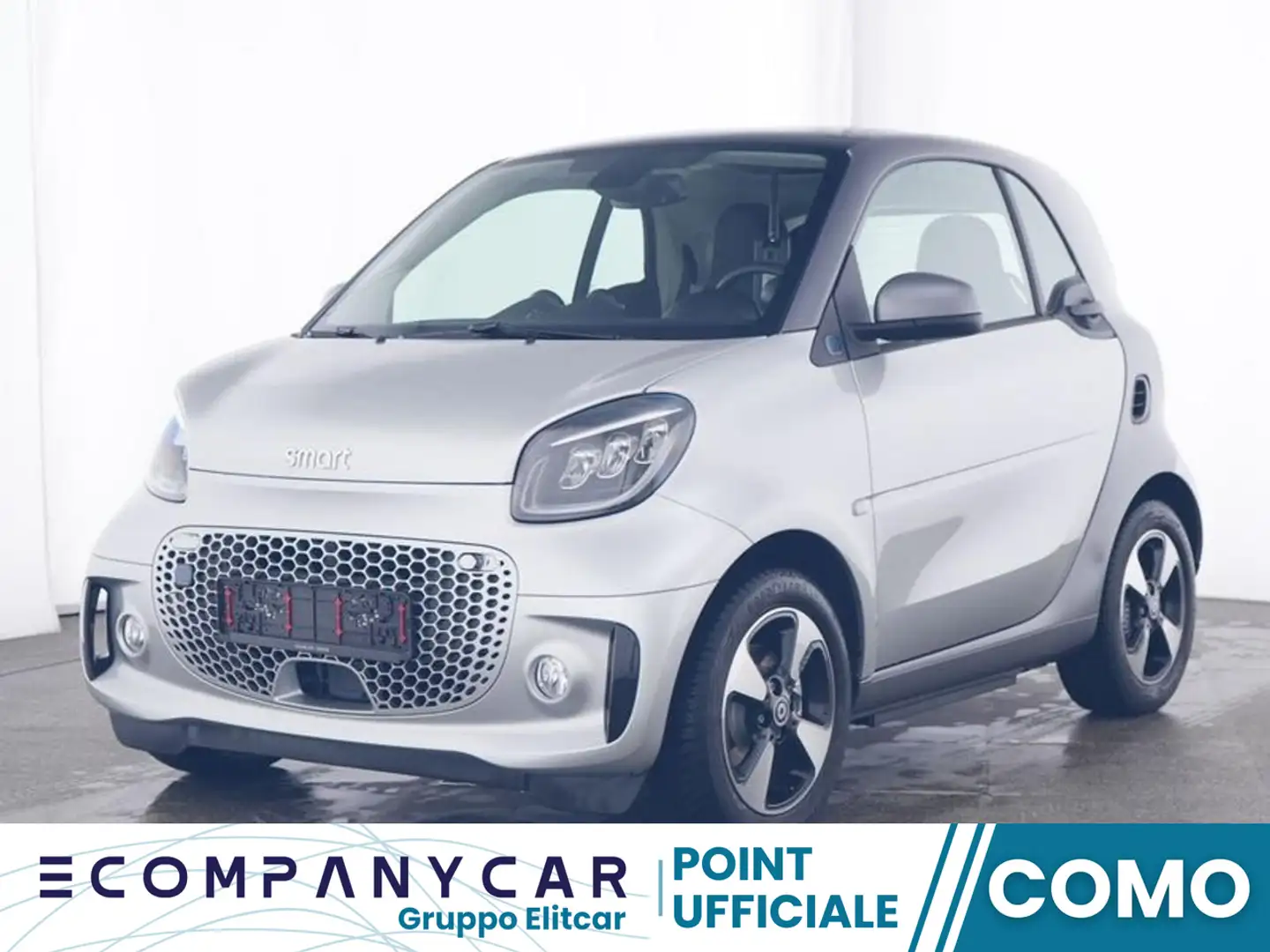smart forTwo EQ Passion COUPE Stříbrná - 1