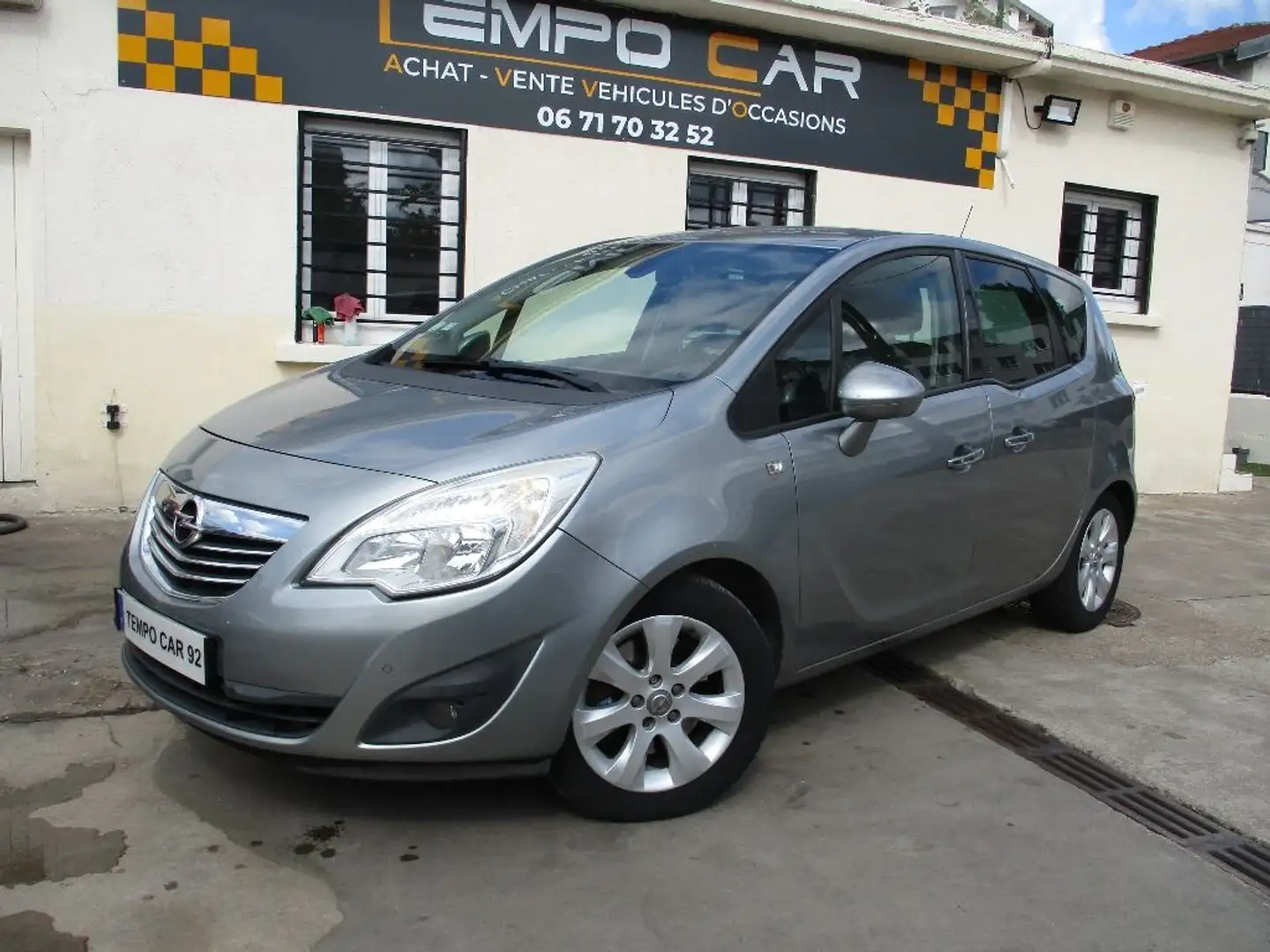 Opel Meriva 1.7 CDTI - 110 FAP Cosmo Gris - 1