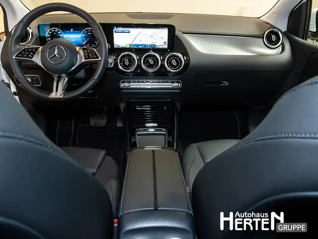 Mercedes-Benz B-Class view 10