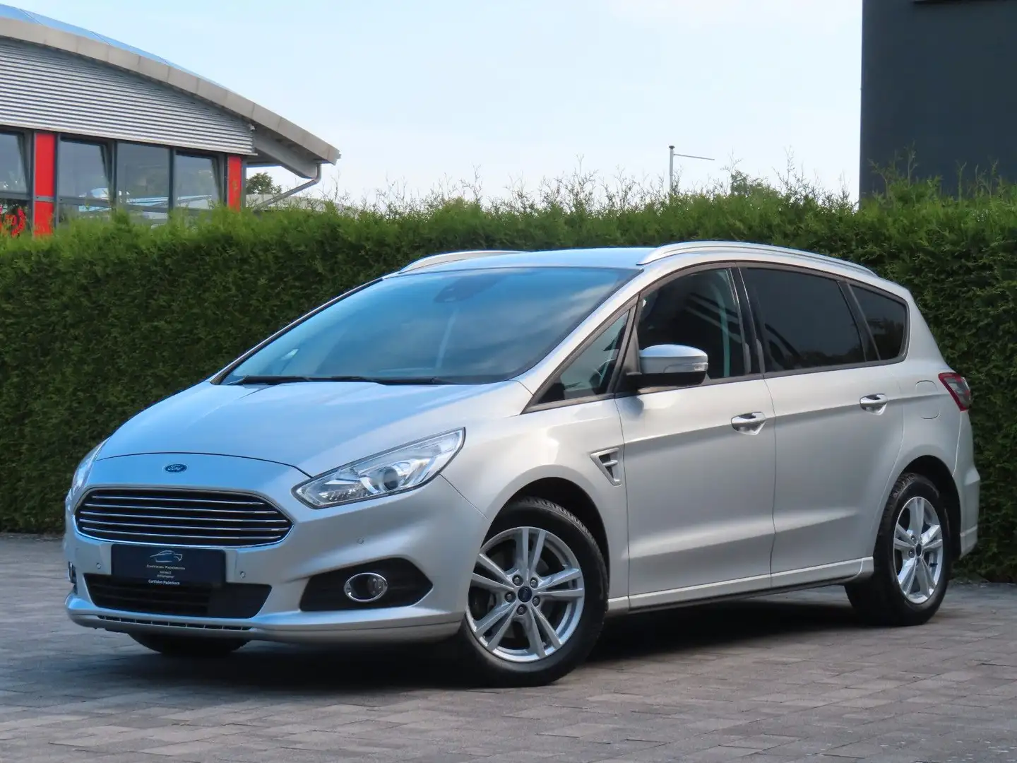 Ford S-Max Business *7-Sitzer / Aut. / 190 PS* Silber - 1