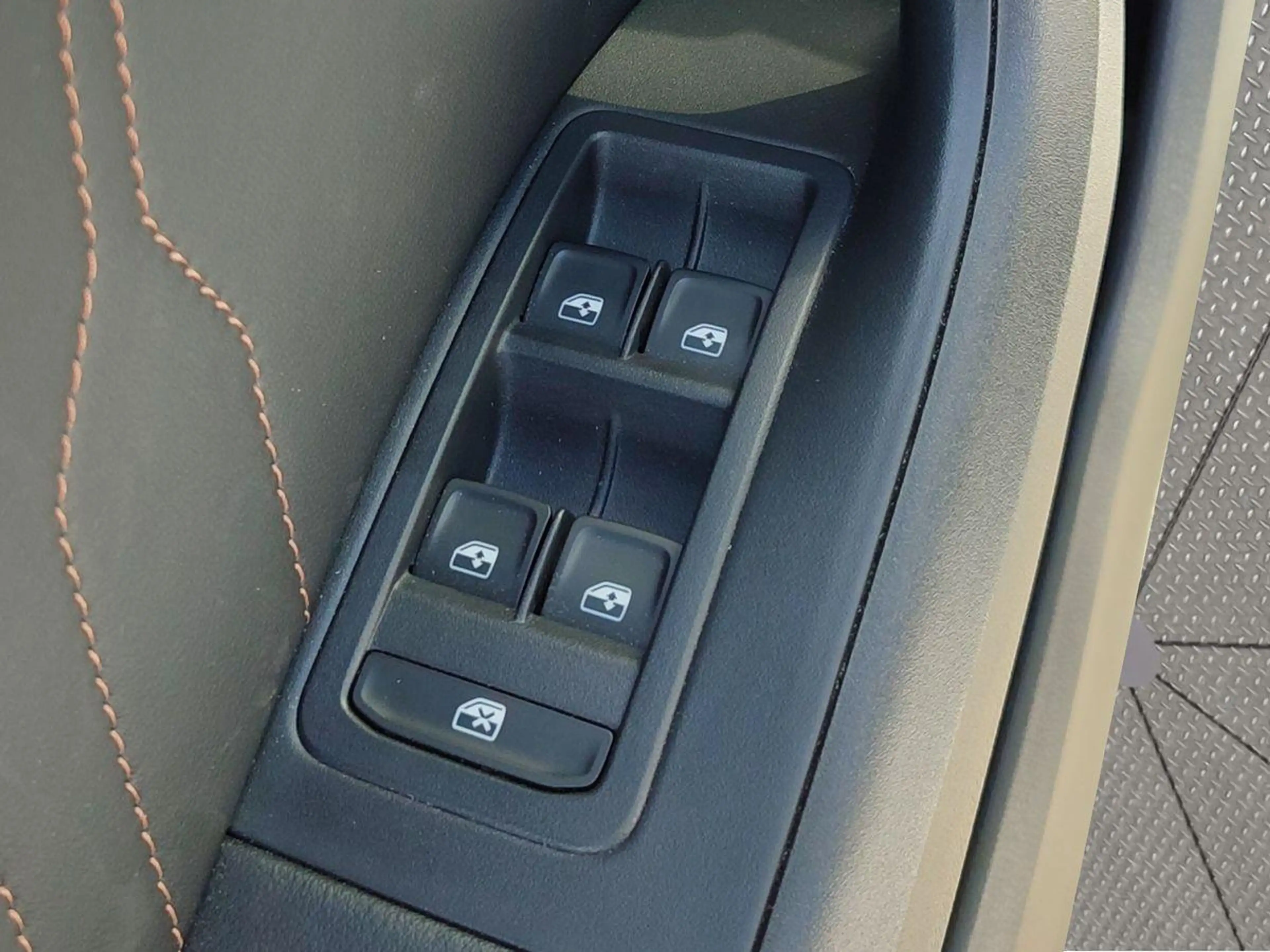 CUPRA Ateca VZ 4Drive 2.0 TSI DSG +E-HECKKLAPPE+APP-CO — photo 12
