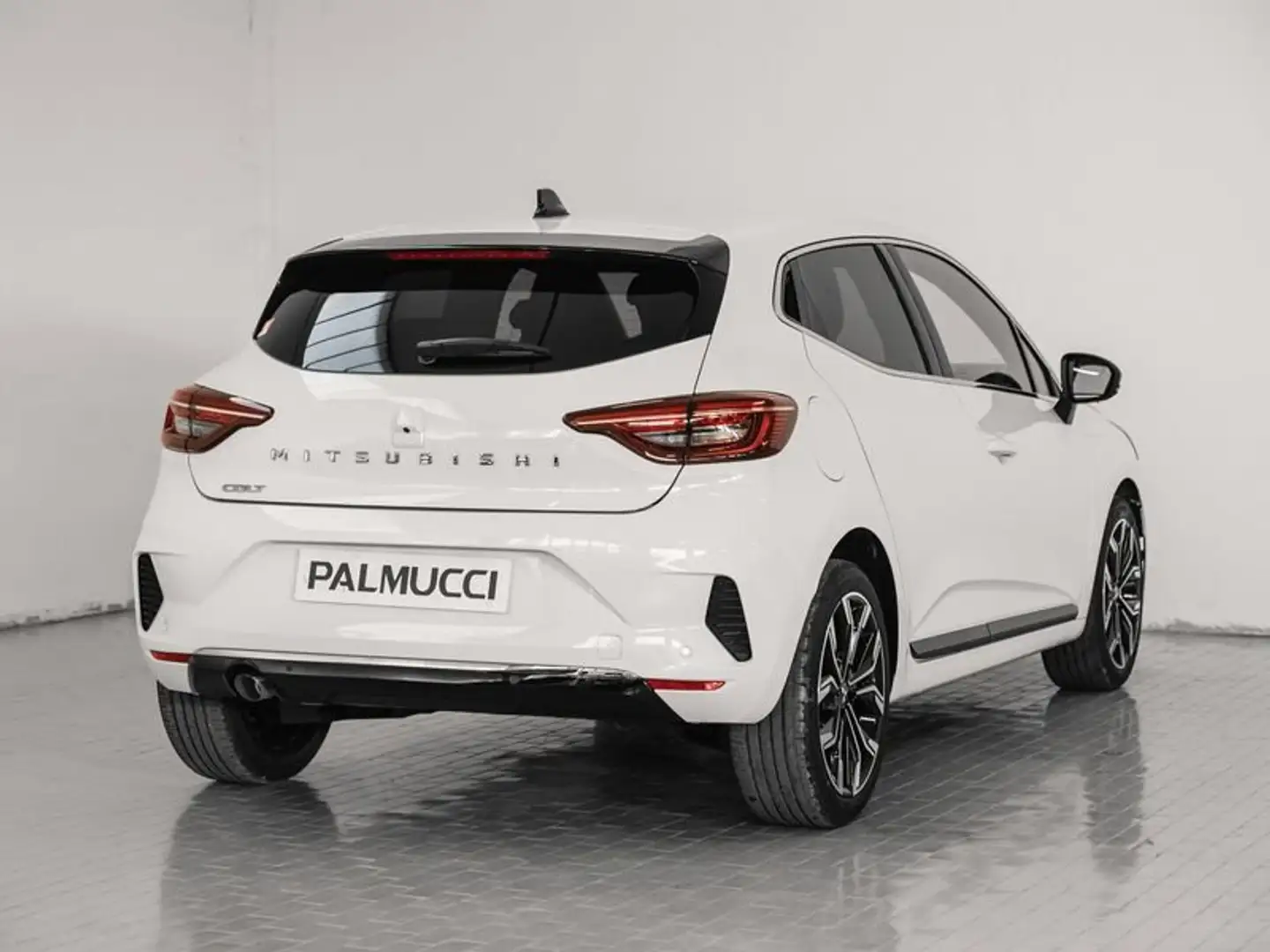 Mitsubishi Colt 1.0L turbo 100 CV Intense GPL Bianco - 2