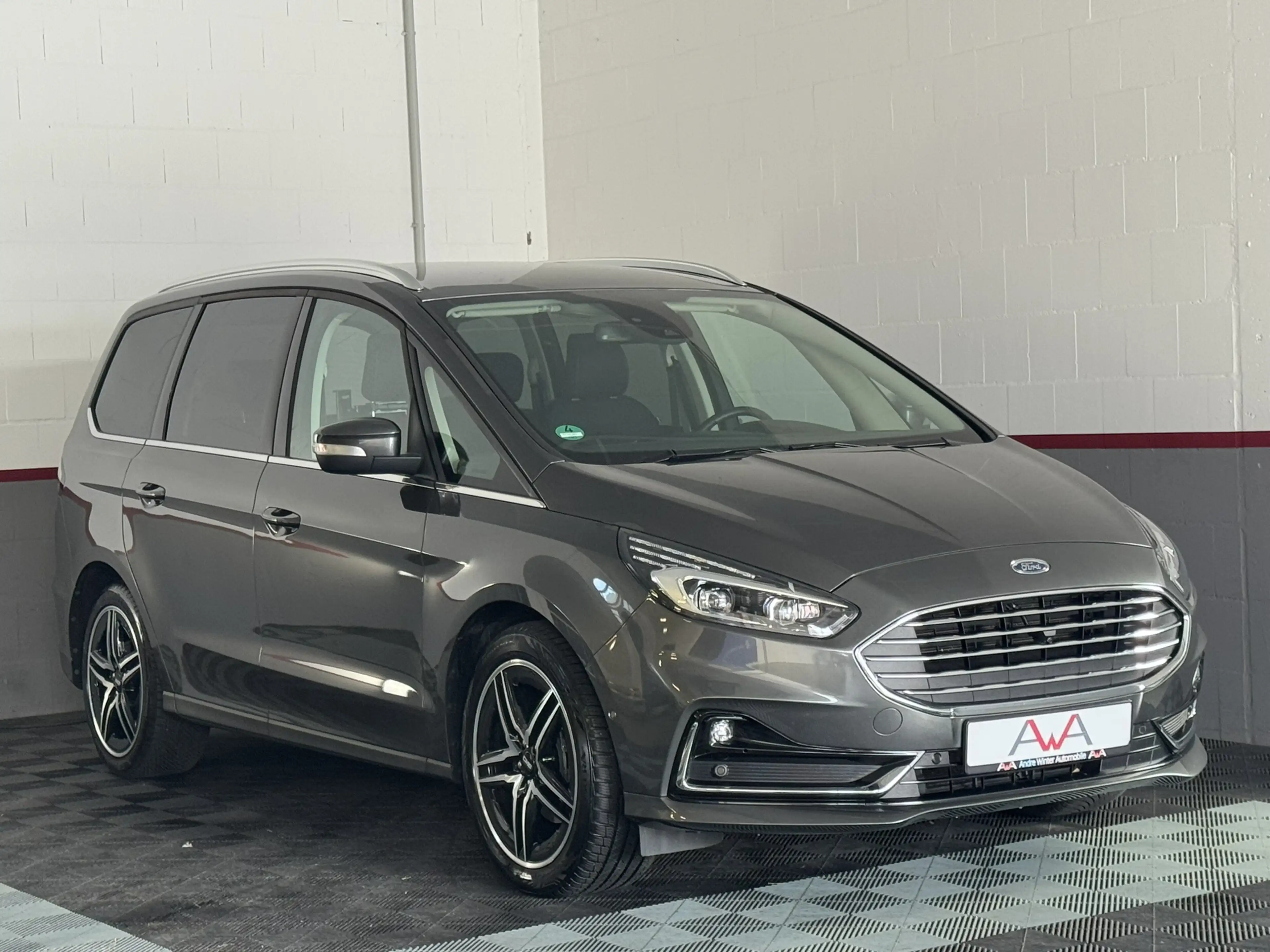 Ford Galaxy 2.5 Hybrid FHEV Titanium 7-Sitzer CarPlay — photo 3