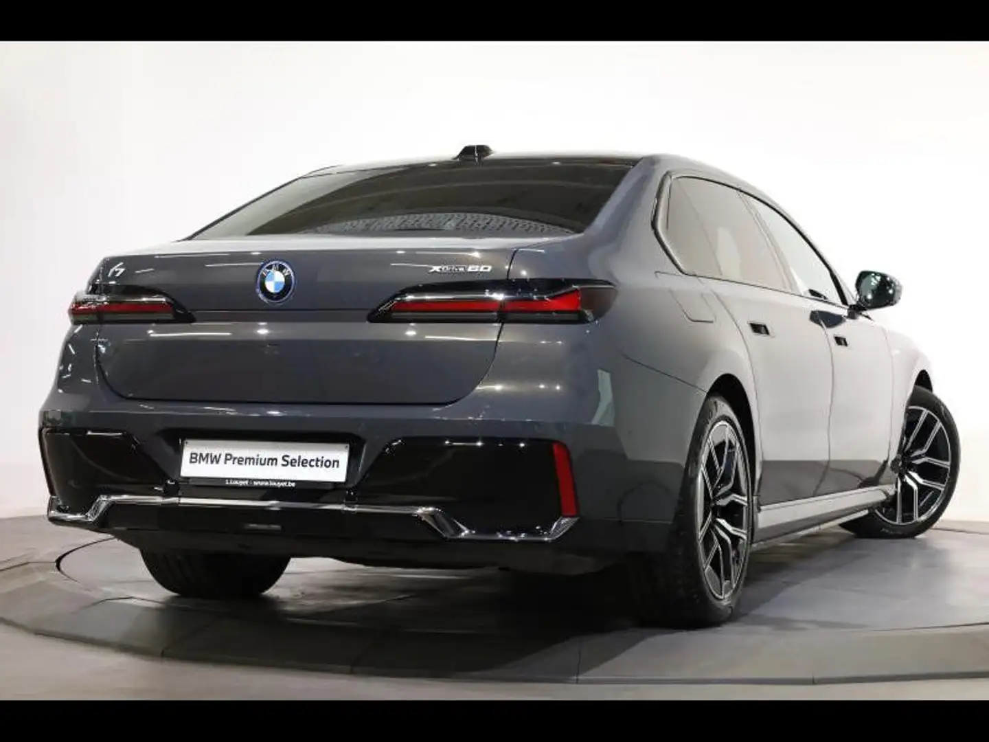 BMW i7 xDrive60 Kit M Sport New Price 161.459€ VATinc Grey - 2