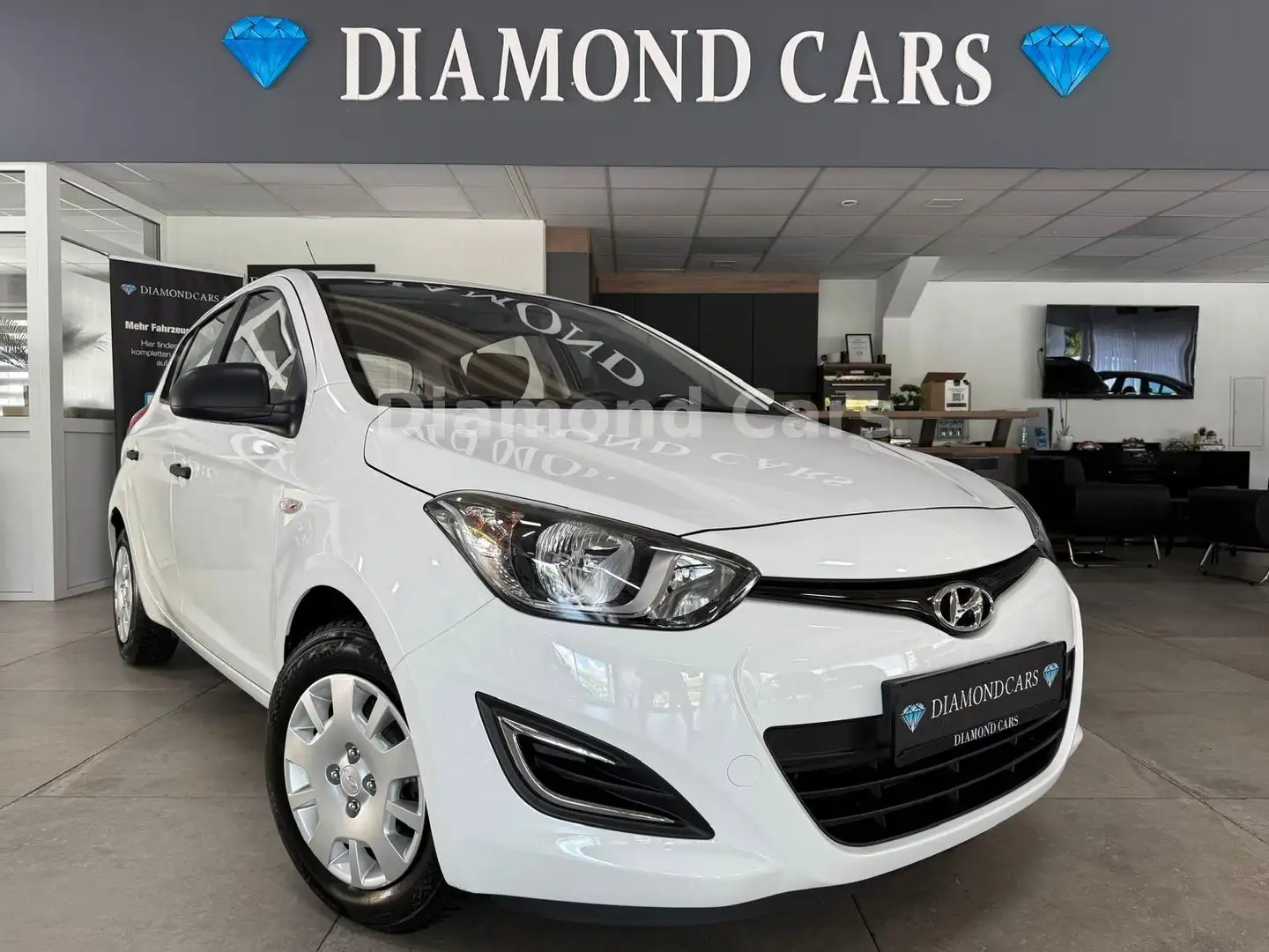 Hyundai i20 FIFA World Cup Edition* KLIMA * SCHECKHEFT * Blanc - 1