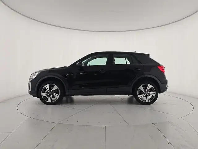Audi Q2 view 2