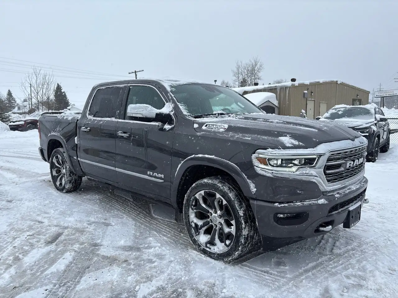 RAM 1500 снимка RAM 1500