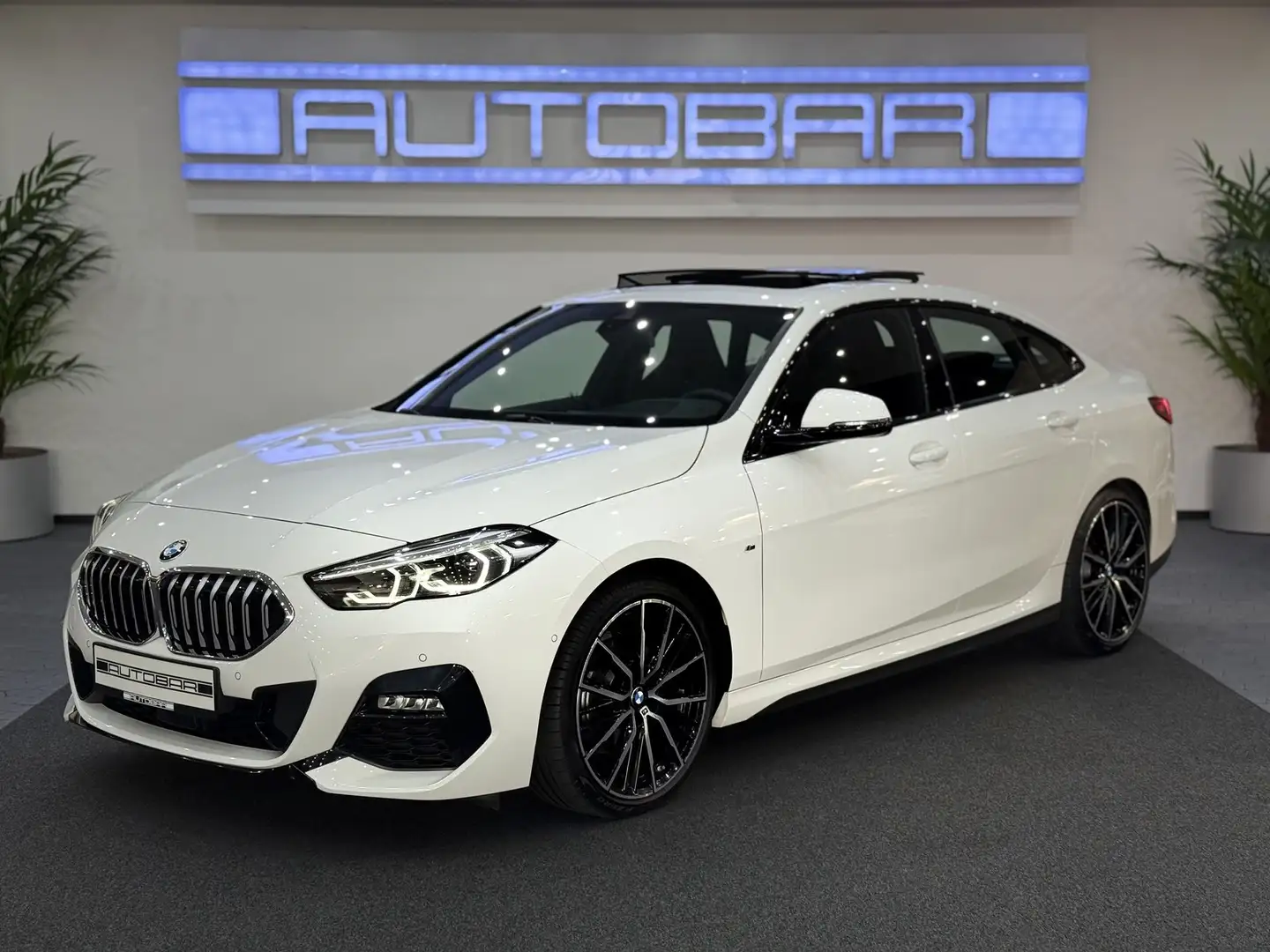 BMW 218 Gran Coupé M-SPORT*M-SITZE*HUD*ACC*PANO*19Z Blanc - 1