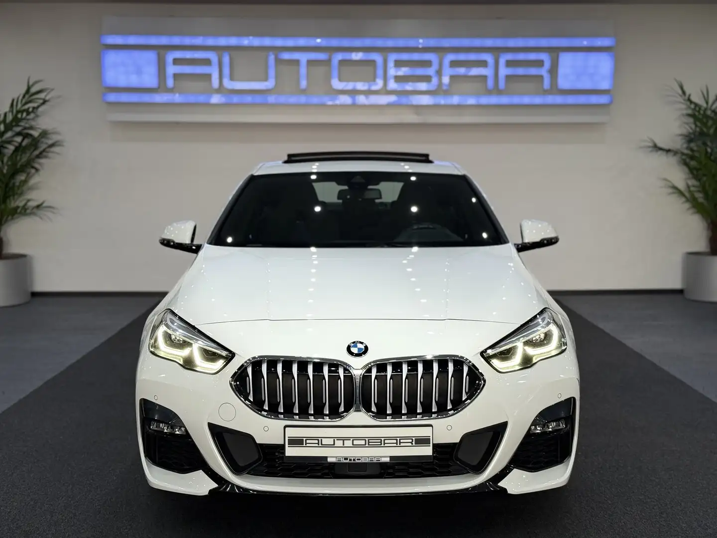 BMW 218 Gran Coupé M-SPORT*M-SITZE*HUD*ACC*PANO*19Z Blanc - 2